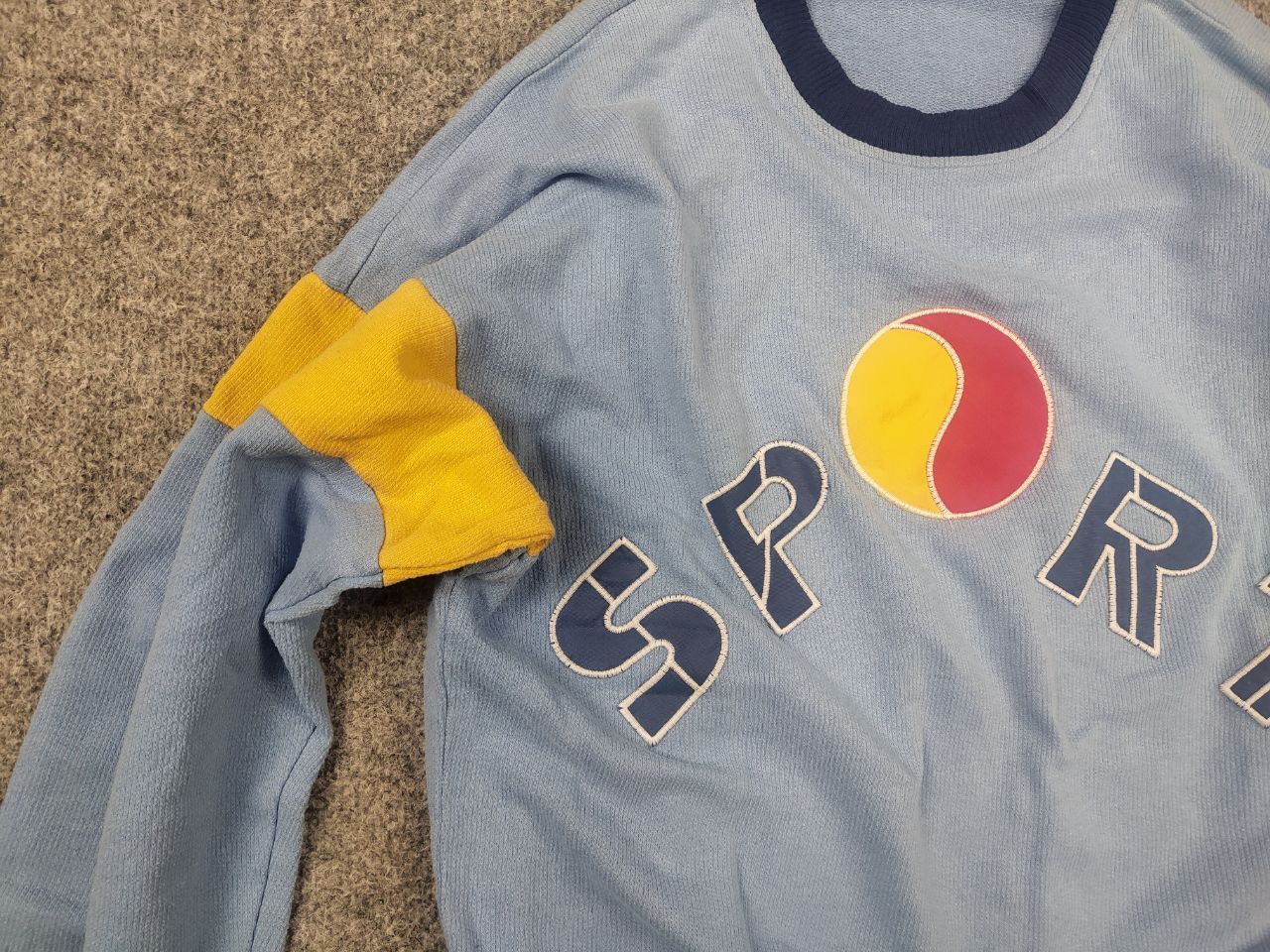 Vintage Vintage 80's Golden Cup ping pong Logo Sport Sweatshirt Size US M / EU 48-50 / 2 - 7 Thumbnail