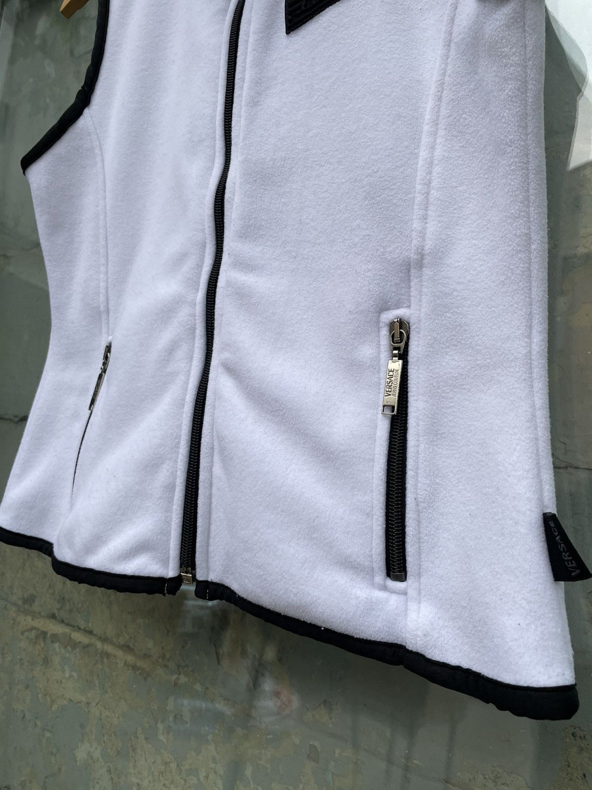 Versace × Versace Jeans Couture Versace Jeans Couture Vintage Fleece Vest Size US S / EU 44-46 / 1 - 4 Thumbnail