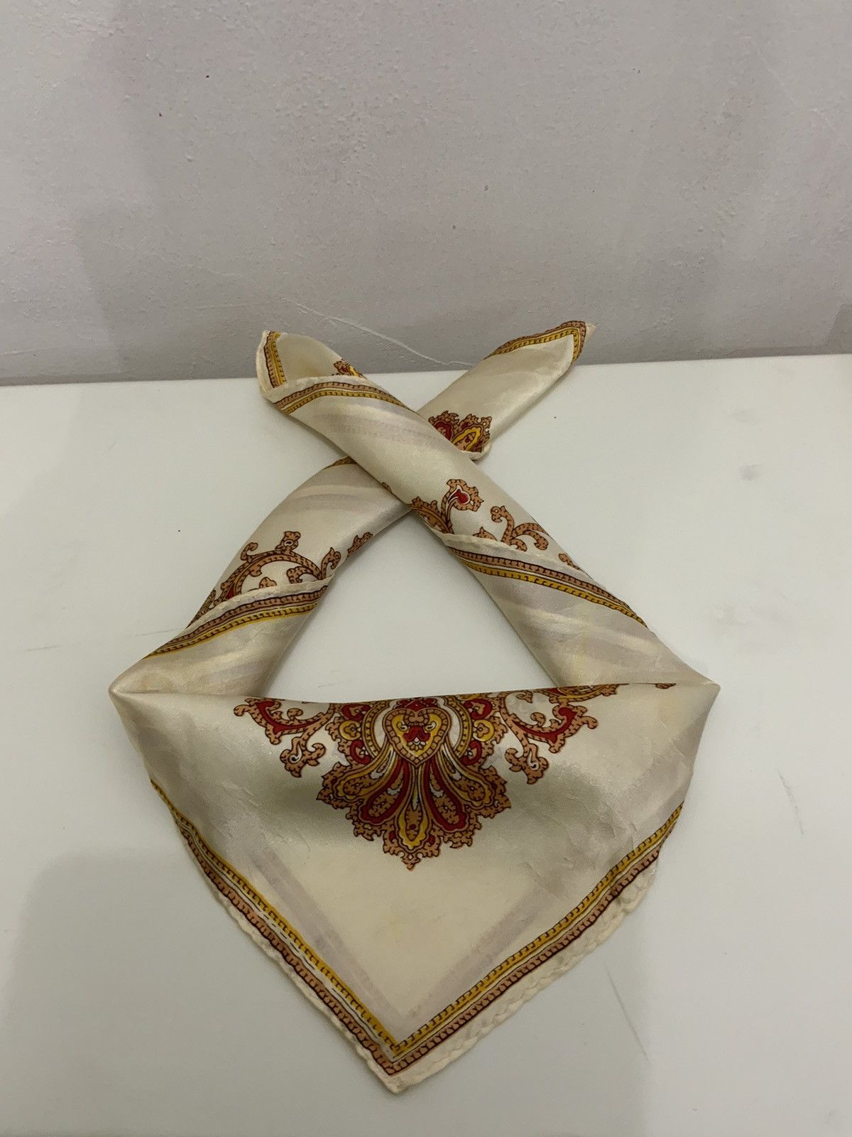 Vintage Monogram Unbrand Handkerchief Bandana Size ONE SIZE - 1 Thumbnail