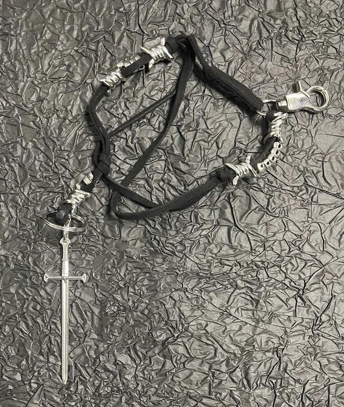 Japanese Brand × Jewelry Retro punk gothic huge sword leather cord necklace y2k Size ONE SIZE - 5 Thumbnail