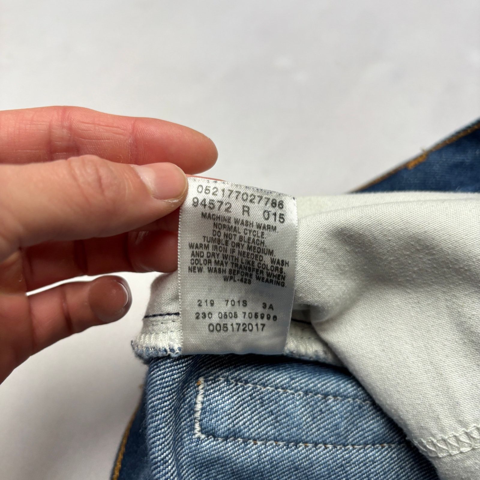 Levi's Vintage Levi's 517 Boot Cut Jeans 34x32 Flare Y2K Cowboy Size US 34 / EU 50 - 11 Thumbnail