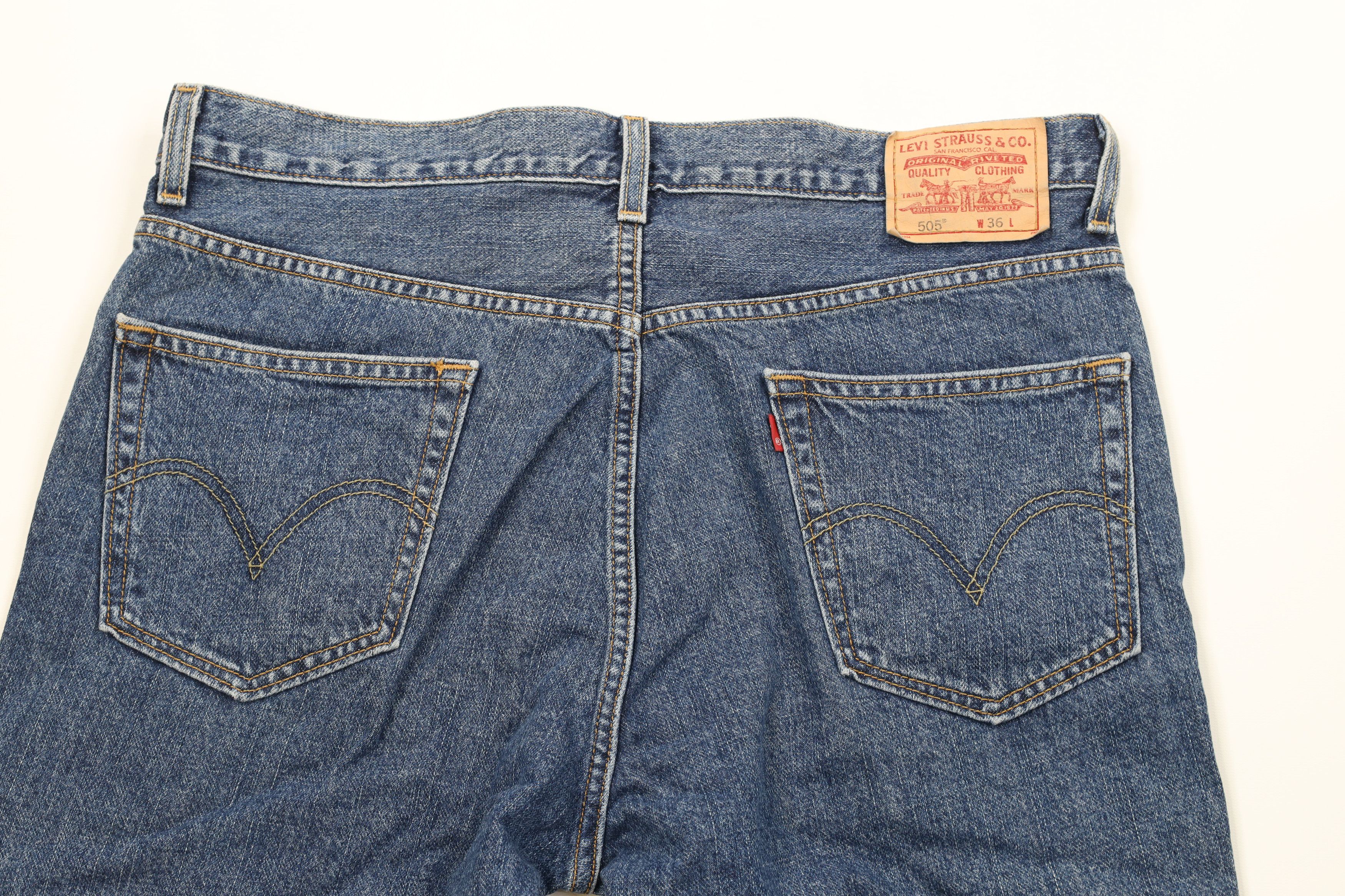 Levi's × Vintage Vintage Y2K Levis 505 Regular Fit Denim Jean Shorts Jorts Size US 36 / EU 52 - 6 Thumbnail