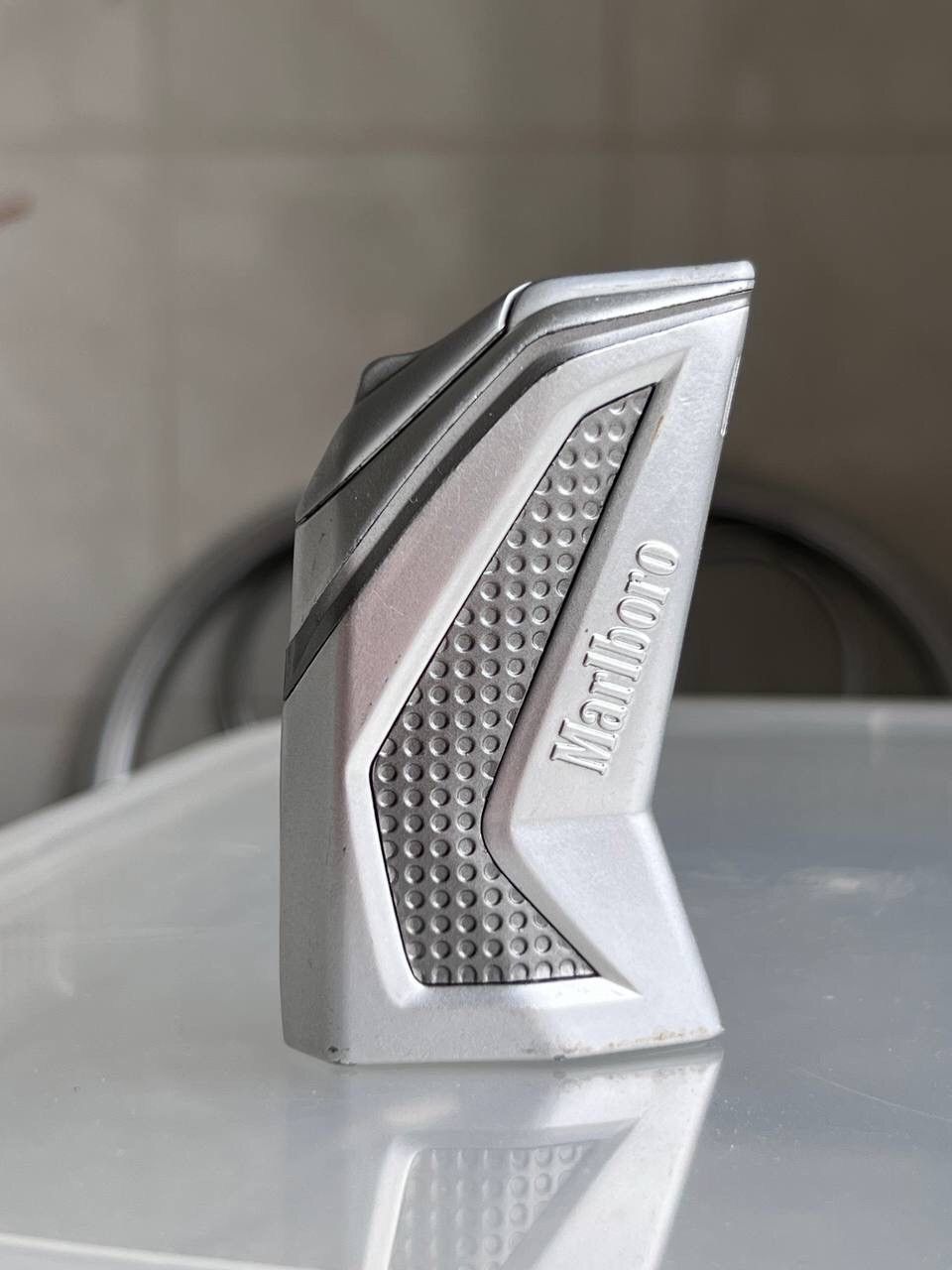 Marlboro × Vintage Y2K ELEGANCE MARLBORO GEOMETRIC METAL PUNK ROCK LIGHTER Size ONE SIZE - 5 Thumbnail