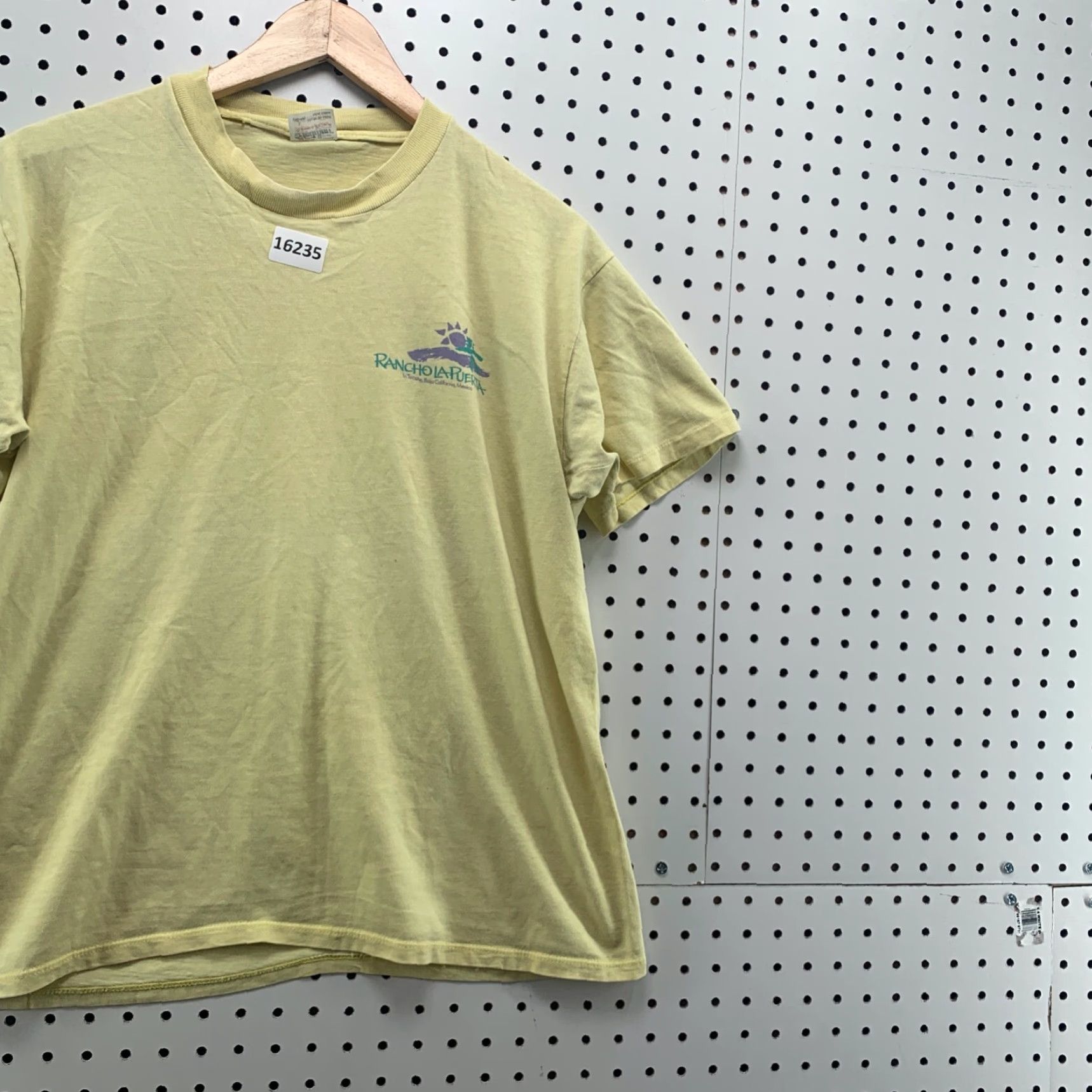 Vintage Vintage 80s Stedman T-Shirt Large Yellow Unisex Crew Neck Cotton Retro BCBaja Cali Size US L / EU 52-54 / 3 - 3 Thumbnail