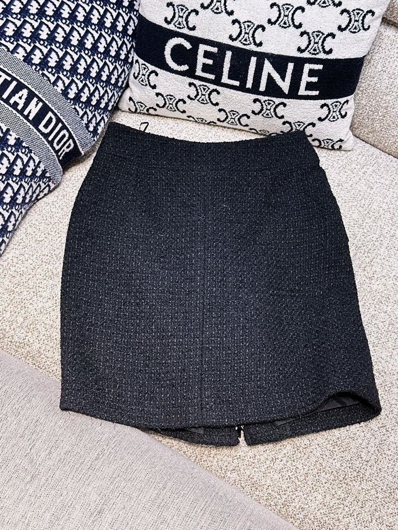 Chanel Chanel Black tweed braided skirt Size 42" / US 20 - 2 Thumbnail