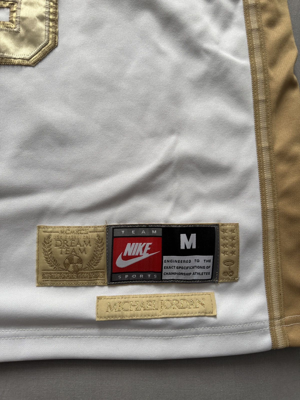 Nike Vintage Nike 92 Dream Team Michael Jordan USA Olympic Jersey Size US M / EU 48-50 / 2 - 5 Thumbnail