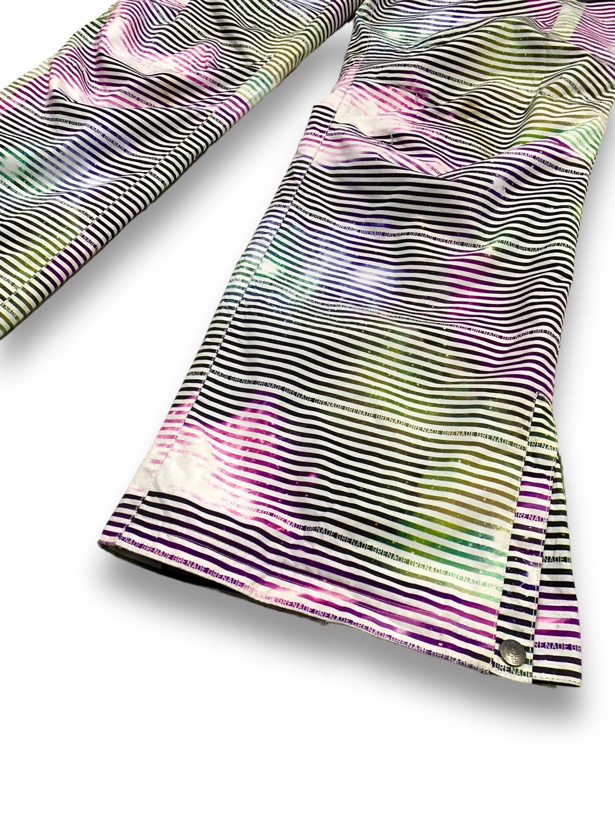 Japanese Brand Grenade “Viva La Grenade” Galaxy Print Snowboarding Pants Size US 34 / EU 50 - 15 Thumbnail