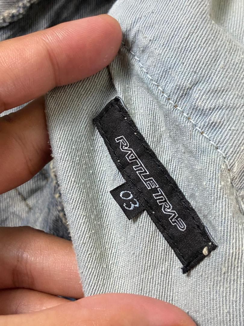 Japanese Brand Rattle Trap Brand Distressed Denim Ripped Jeans (205) Size US 33 - 4 Thumbnail
