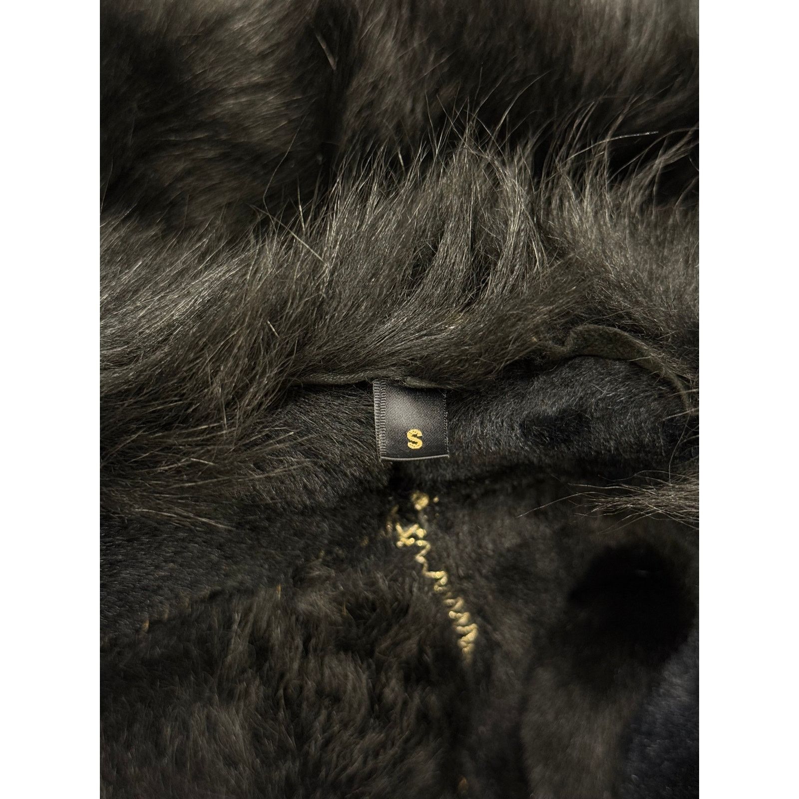 Roberto Cavalli 2002 Roberto Cavalli fitted shearling jacket with fur collar Size US S / EU 44-46 / 1 - 10 Thumbnail