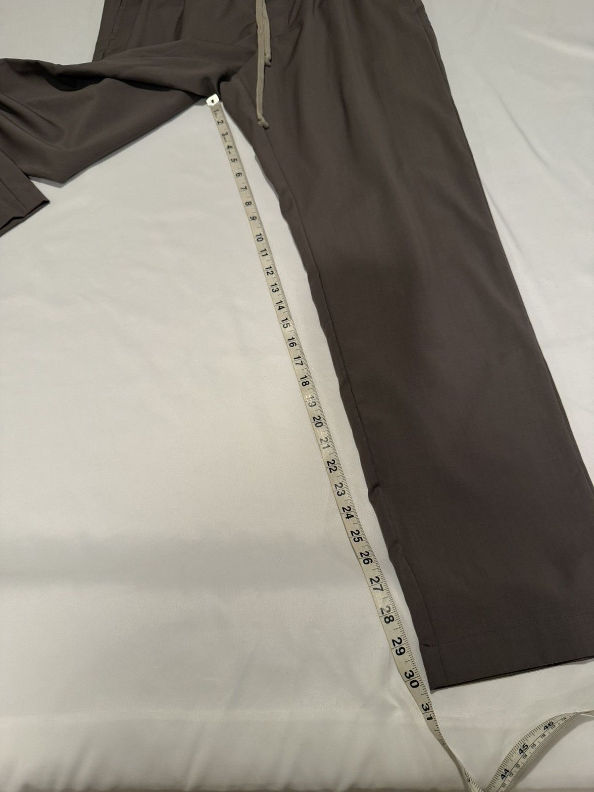 Rick Owens Rick Owens mens 2024 wool pants 52/36. $1290 Size US 36 / EU 52 - 12 Thumbnail