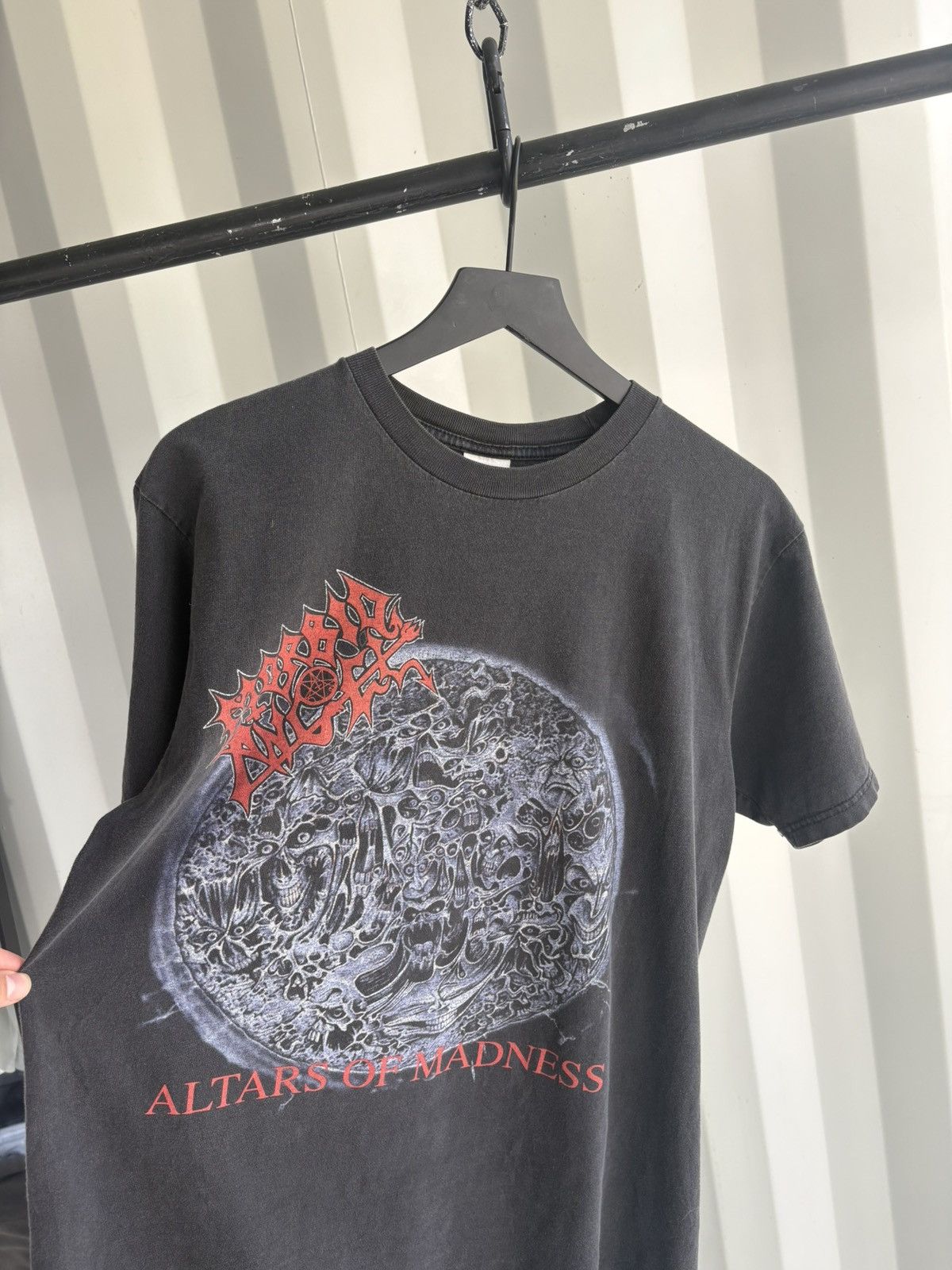 Band Tees Morbid Angel Master of Chaos Thrashed Sun Faded ERD GRUNGE Size US L / EU 52-54 / 3 - 4 Thumbnail