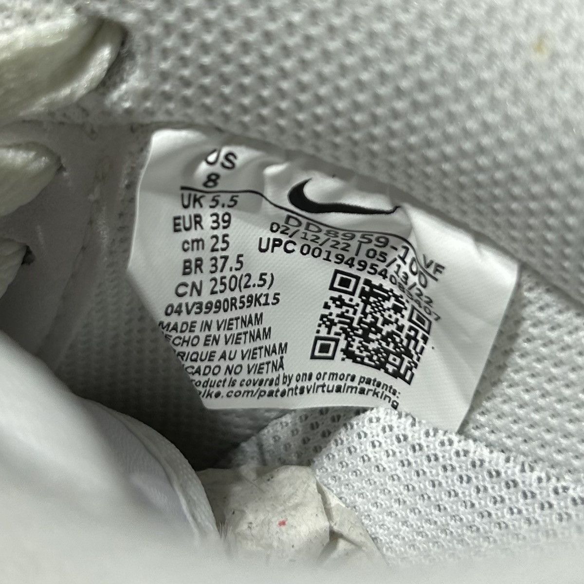 Nike Nike Air Force 1 Low '07 Triple White DD8959-100 Women’s 8 Size US 8 / IT 38 - 6 Thumbnail