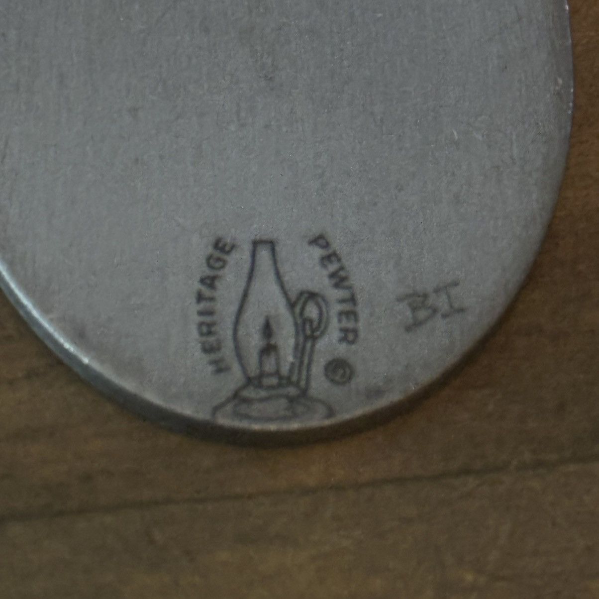 Vintage Vintage Heritage Pewter oval sketched owl pendant necklace Size ONE SIZE - 6 Thumbnail