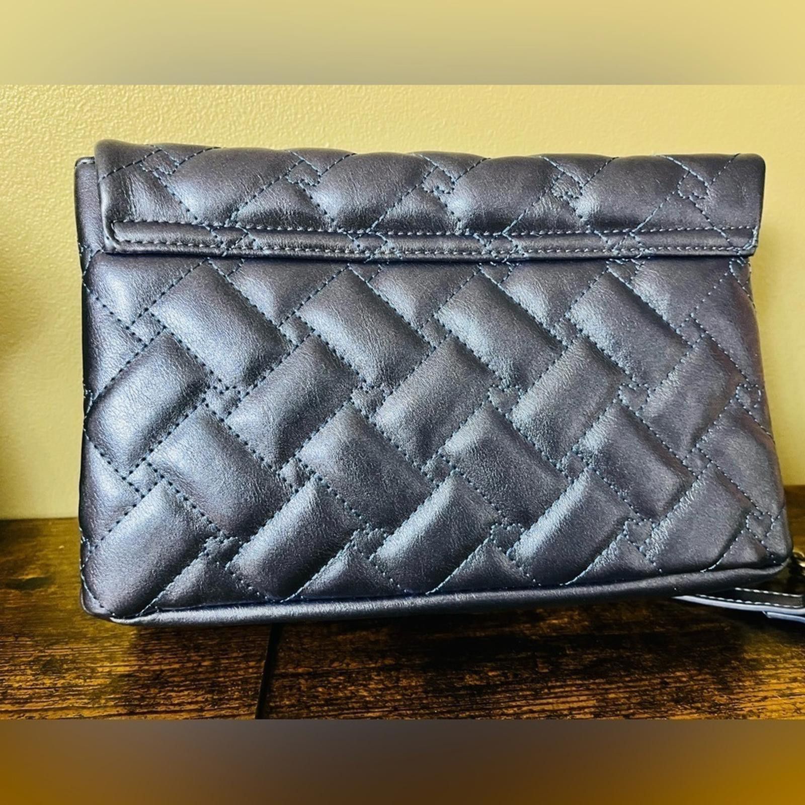 Betsey Johnson Betsey Johnson XO Maze Shoulder Bag Size ONE SIZE - 5 Thumbnail