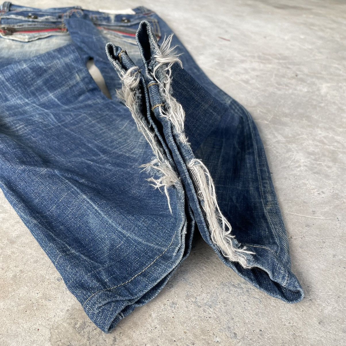 Hysteric Glamour 🇯🇵 LOLITA Flare Bootcut Mudwash Distressed Exotic Denim Jeans Size 29" - 25 Thumbnail