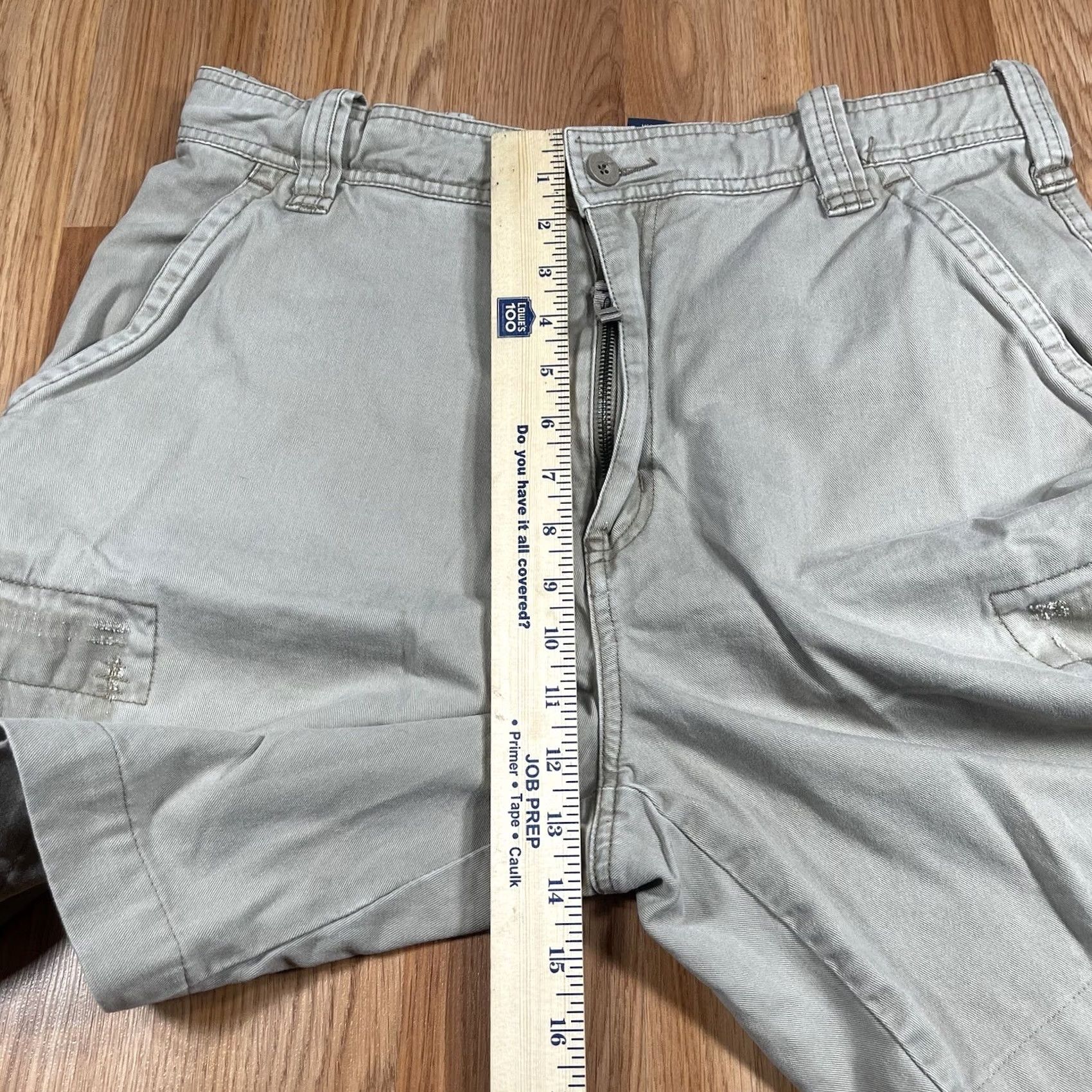 Vintage Aeropostale Shorts Mens 34/32 Khaki Chino Slack Beige 100% Cotton FlatFront Size US 34 / EU 50 - 5 Thumbnail