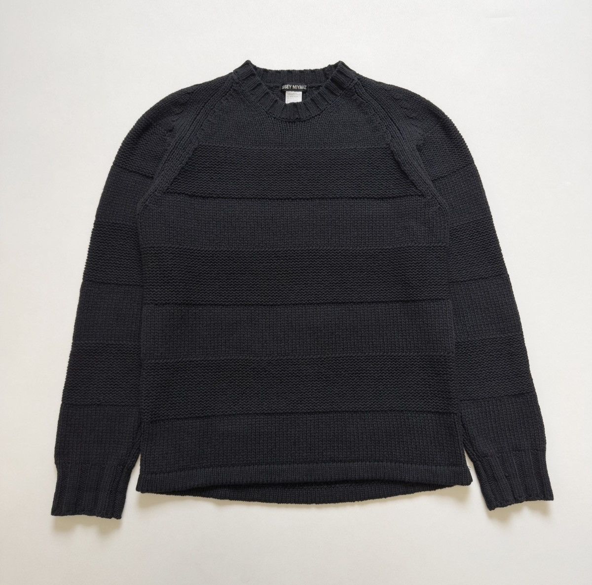 Issey Miyake Black ‘3D Patterned Stripe’ Wool Sweater Size US L / EU 52-54 / 3 - 2 Thumbnail
