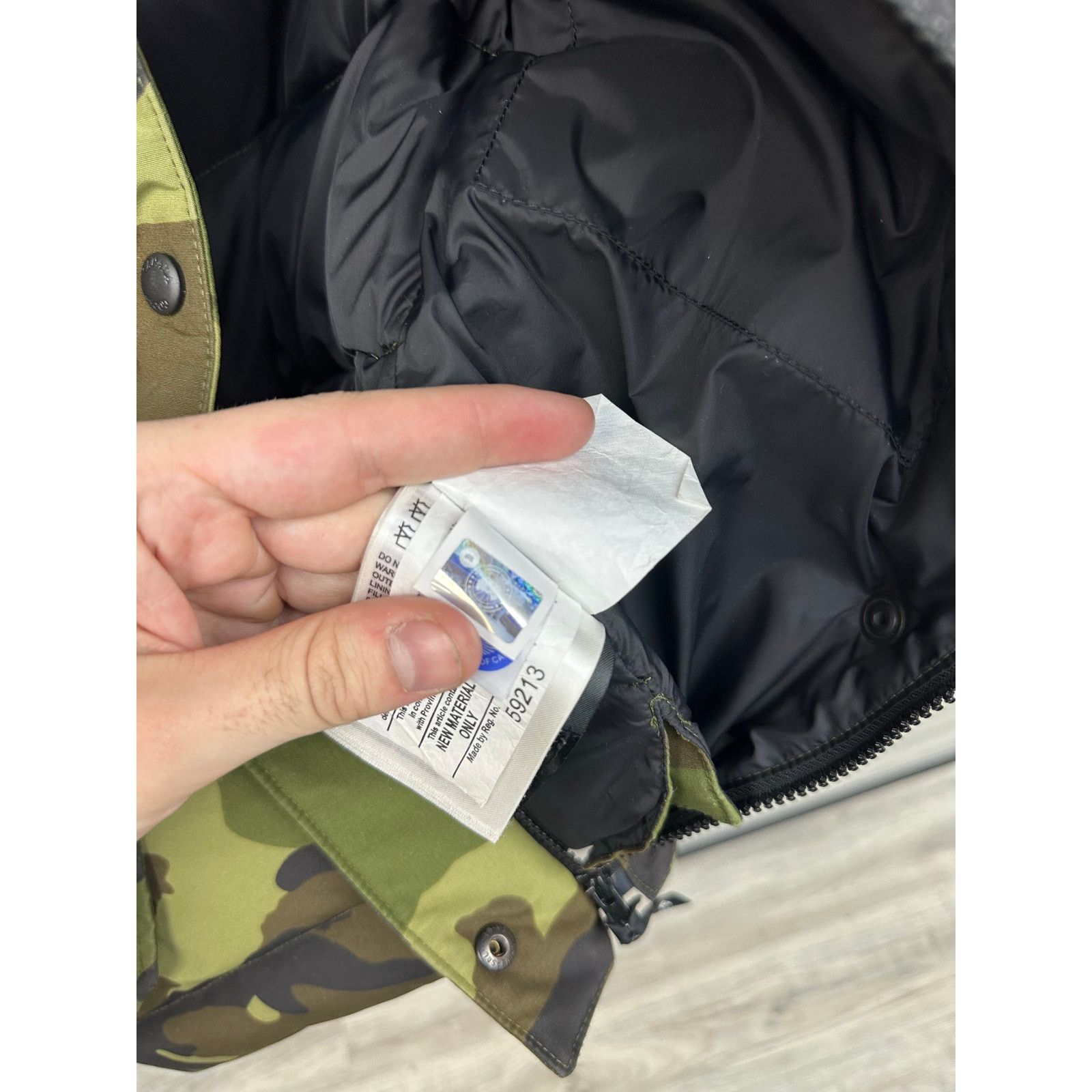Canada Goose Canada Goose Freestyle Down Vest Classic Camouflage Size XS Size XS / US 0-2 / IT 36-38 - 7 Thumbnail