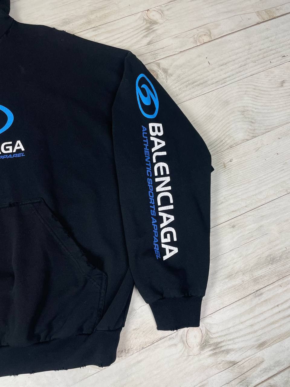 Balenciaga Balenciaga Surfer Hoodie Oversized Size US L / EU 52-54 / 3 - 8 Thumbnail