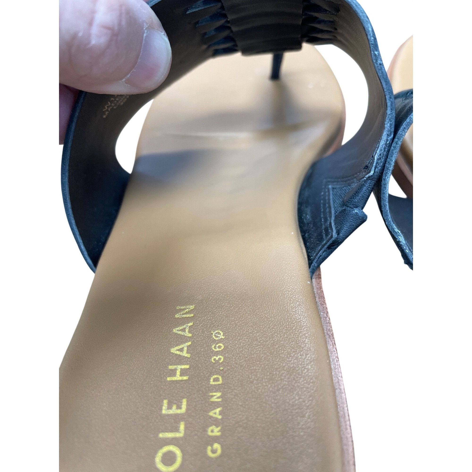 Cole Haan Cole Haan wms black peep thong slip on sandals sz 8.5B SKU 9 Size US 8.5 / IT 38.5 - 7 Thumbnail