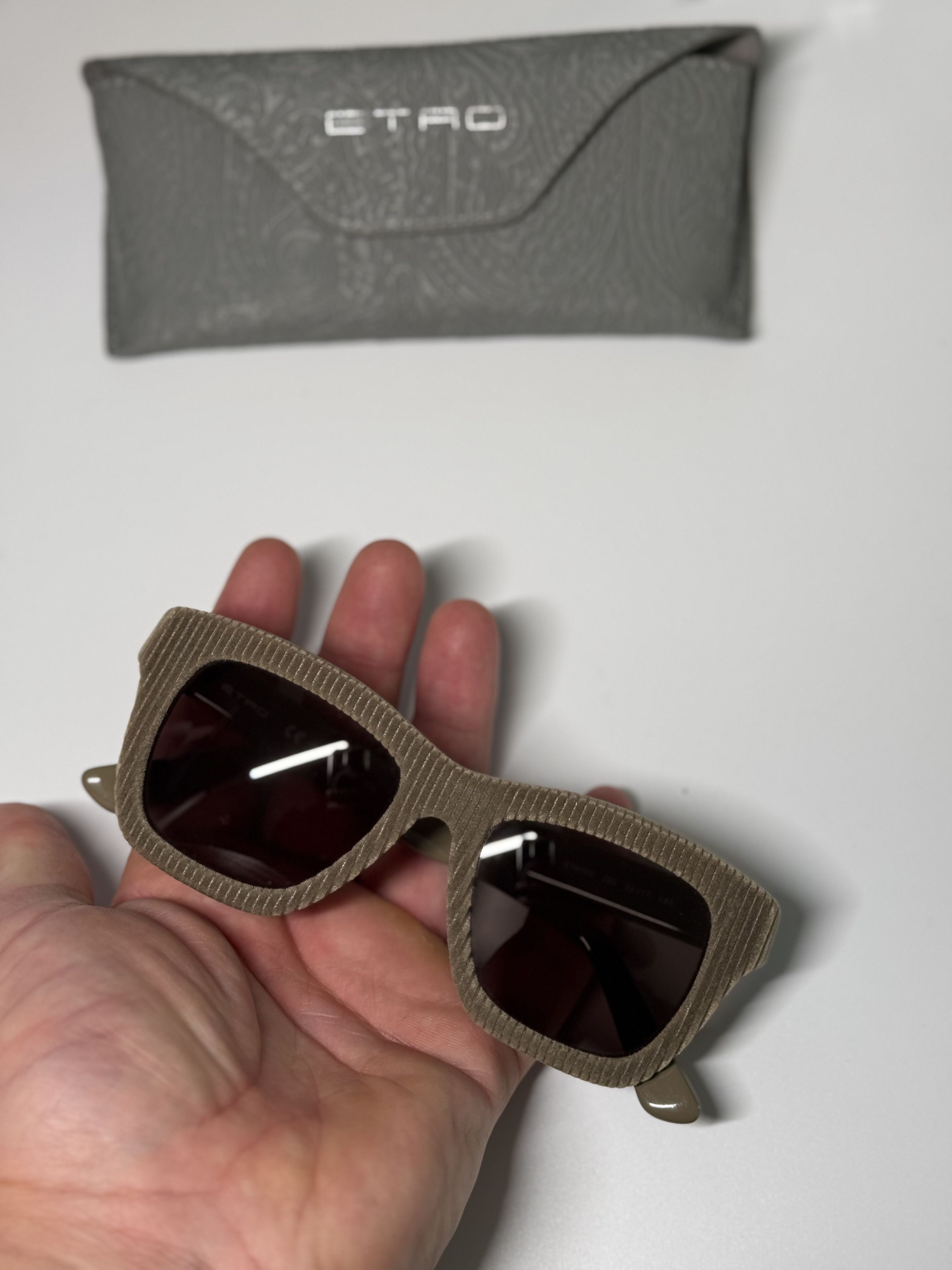 Etro Etro Sunglasses RARE! Size ONE SIZE - 2 Thumbnail