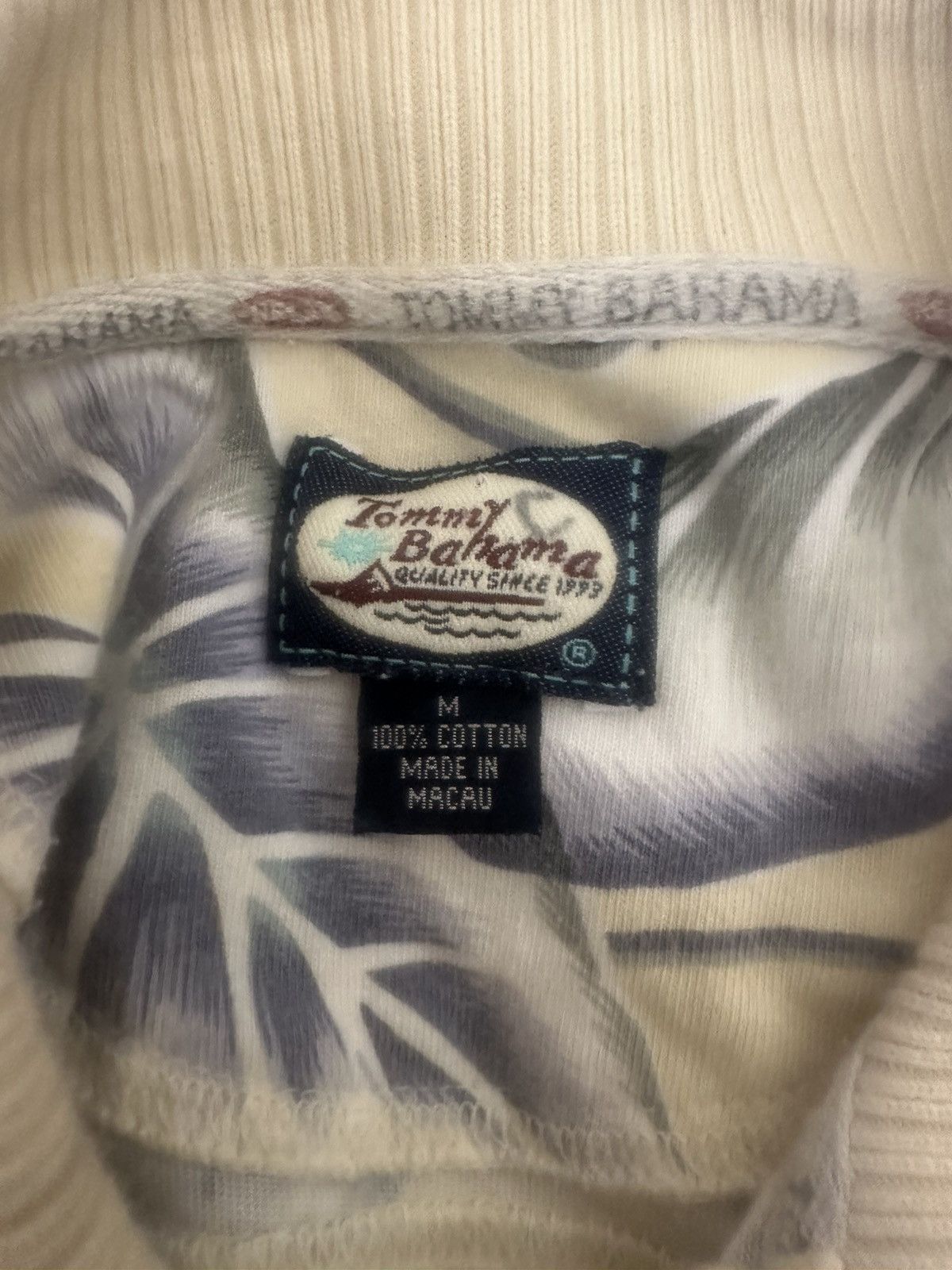Tommy Bahama Men’s Tommy Bahama used polo shirt floral pocket size M Size US M / EU 48-50 / 2 - 2 Thumbnail