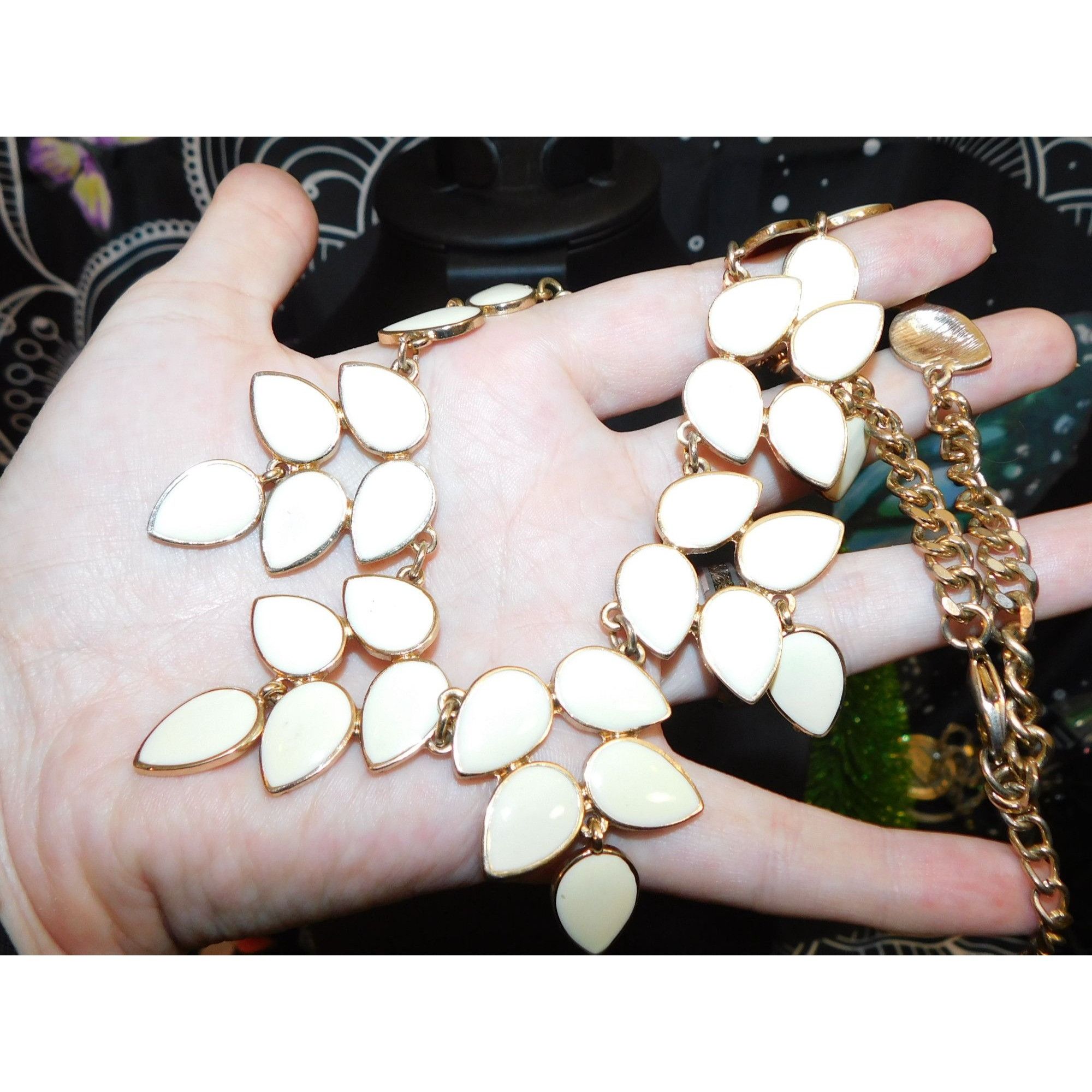Other Baublebar White Floral Leaf Bib Necklace Size ONE SIZE - 3 Thumbnail