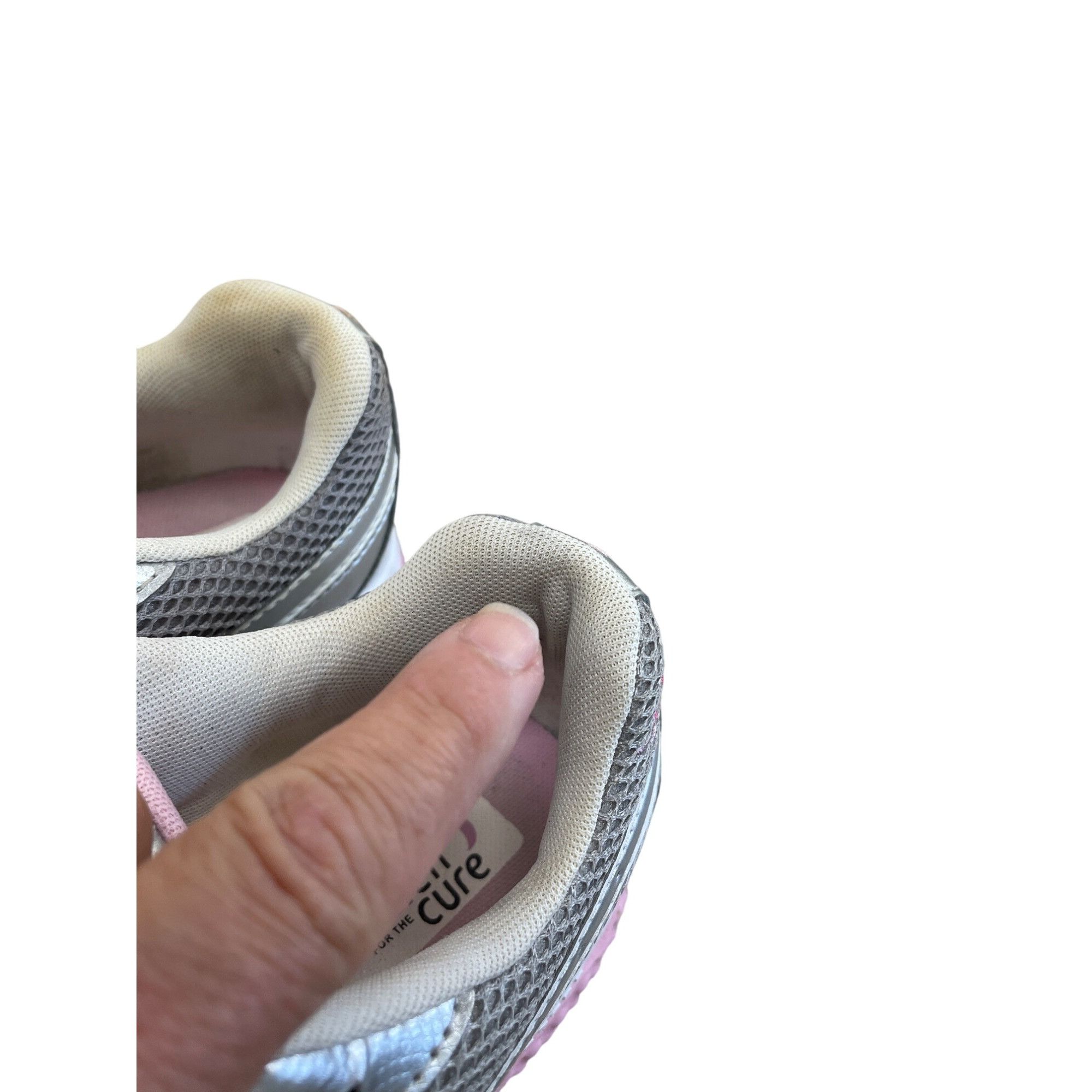 New Balance New Balance 665 Womens Gray Pink Sneakers Size 8.5 SKU 8536 Size US 8.5 / IT 38.5 - 12 Thumbnail