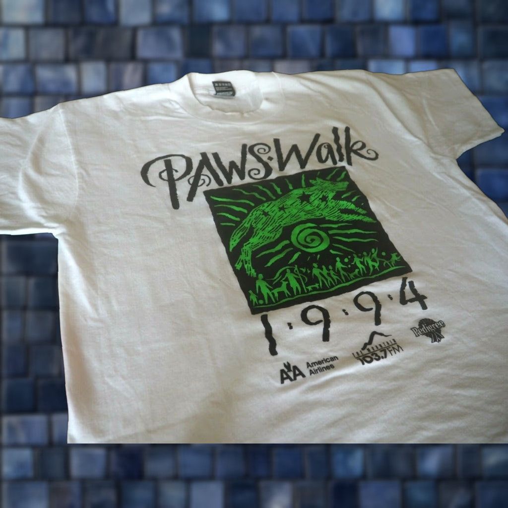 Fruit Of The Loom VTG 90s Fruit of the Loom PAWS WALK 1994 Pedigree White Graphic Tee T-Shirt L EUC Unisex Short Sleeve Cotton Shirt Boys/Girls? Size US L / EU 52-54 / 3 - 1 Thumbnail