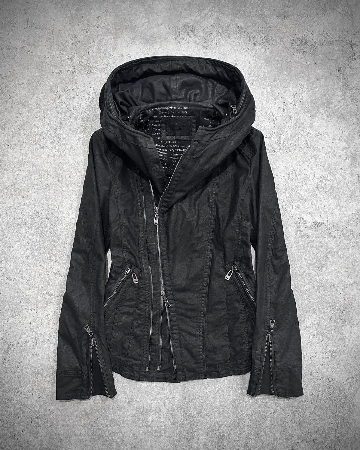Japanese Brand Luv Maison Bono Waxed Assymetric Jacket Kmrii Style Size US S / EU 44-46 / 1 - 1 Thumbnail