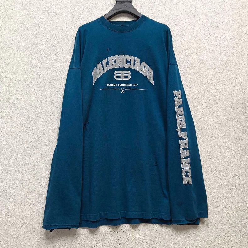 Balenciaga Balenciaga Double b destroys Logo, breaks holes and makes Size US S / EU 44-46 / 1 - 1 Thumbnail