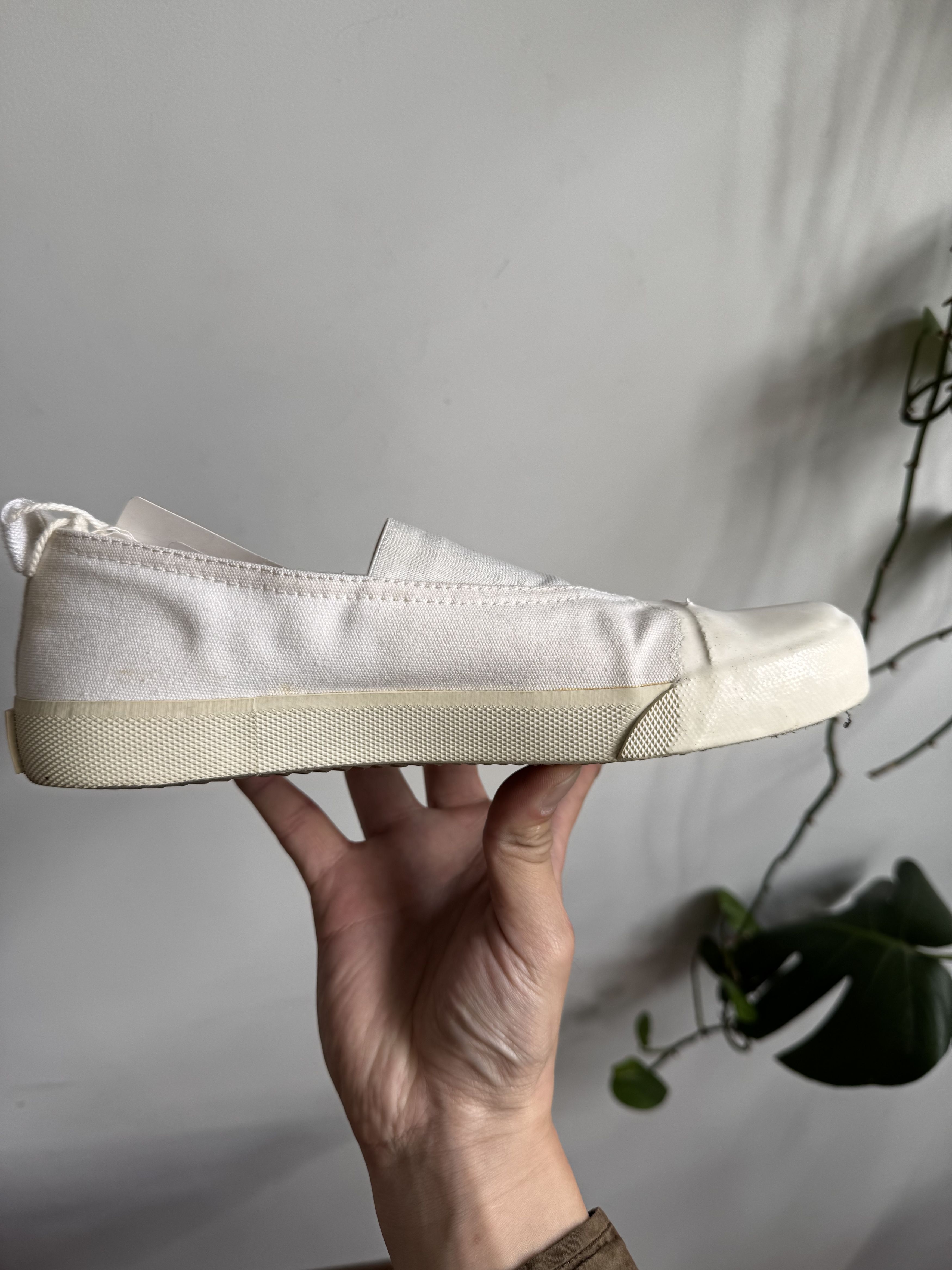 Maison Margiela Masion Margiela Tabi Canvas Rubber Slip on Sneaker Size 37 Size US 7 / IT 37 - 6 Thumbnail