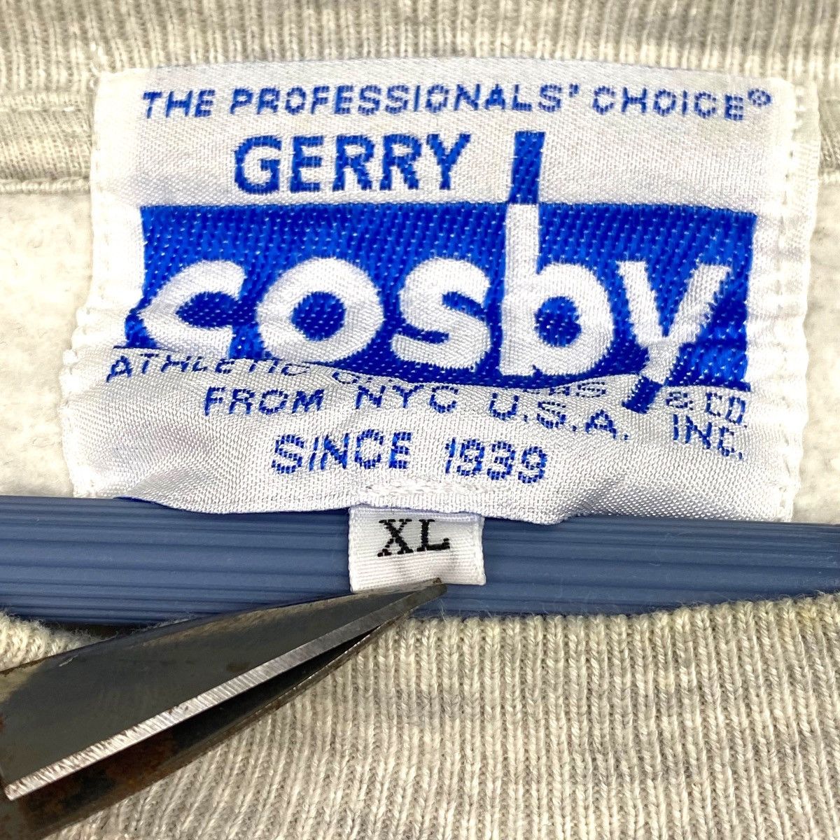 Vintage Gerry Cosby Baggy Big Embroidered Logo