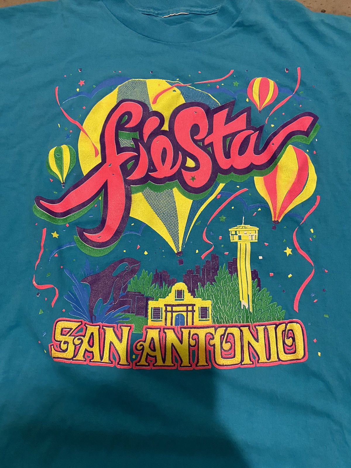 Gildan × Vintage 90s’ San Antonio “Fiesta” Tee Size US XL / EU 56 / 4 - 4 Thumbnail