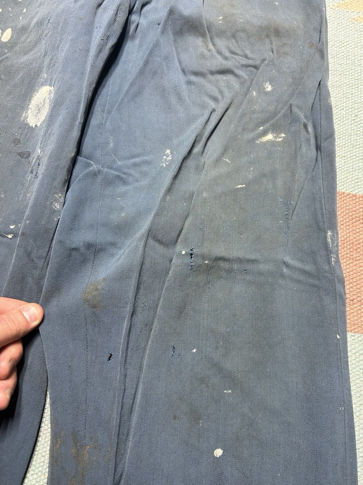 Vintage VTG 40s rayon gabardine slacks pleated paint distress 25x30 Size US 26 / EU 42 - 5 Thumbnail