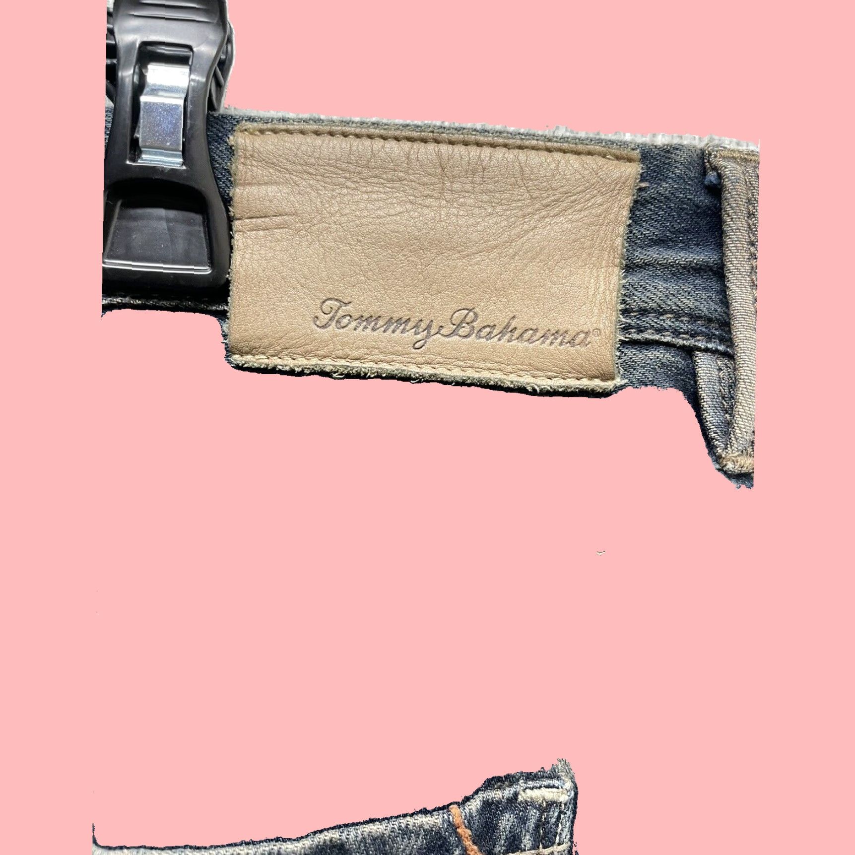 Tommy Bahama Luxurious Soft Touch Cotton Blend Fabric Tommy Bahama Classic Fit Jeans for Men in Size 38 Waist 32 Inseam Size US 38 / EU 54 - 4 Thumbnail