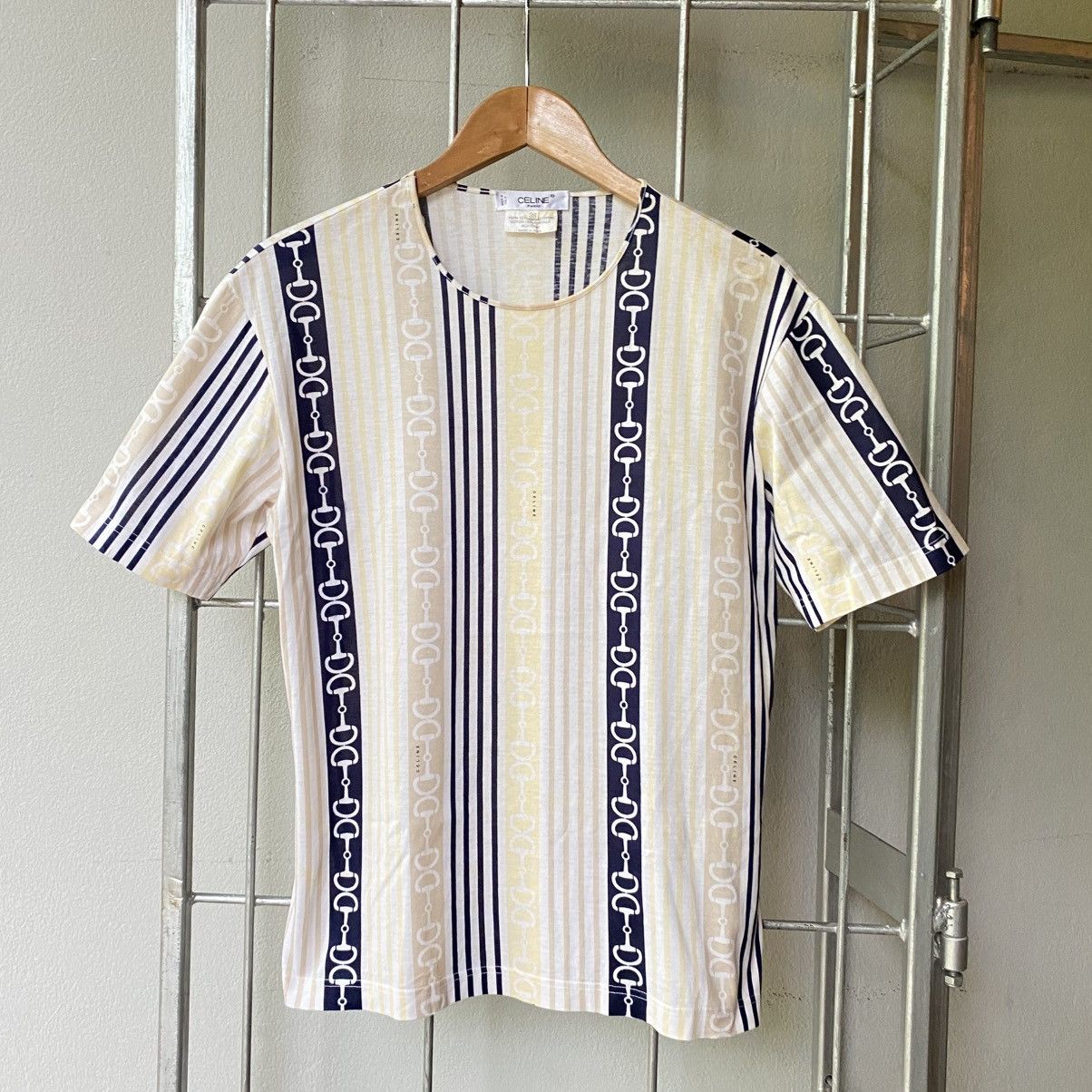 Celine CELINE Beige & Navy Chain Stripe Tee Size XS / US 0-2 / IT 36-38 - 1 Thumbnail