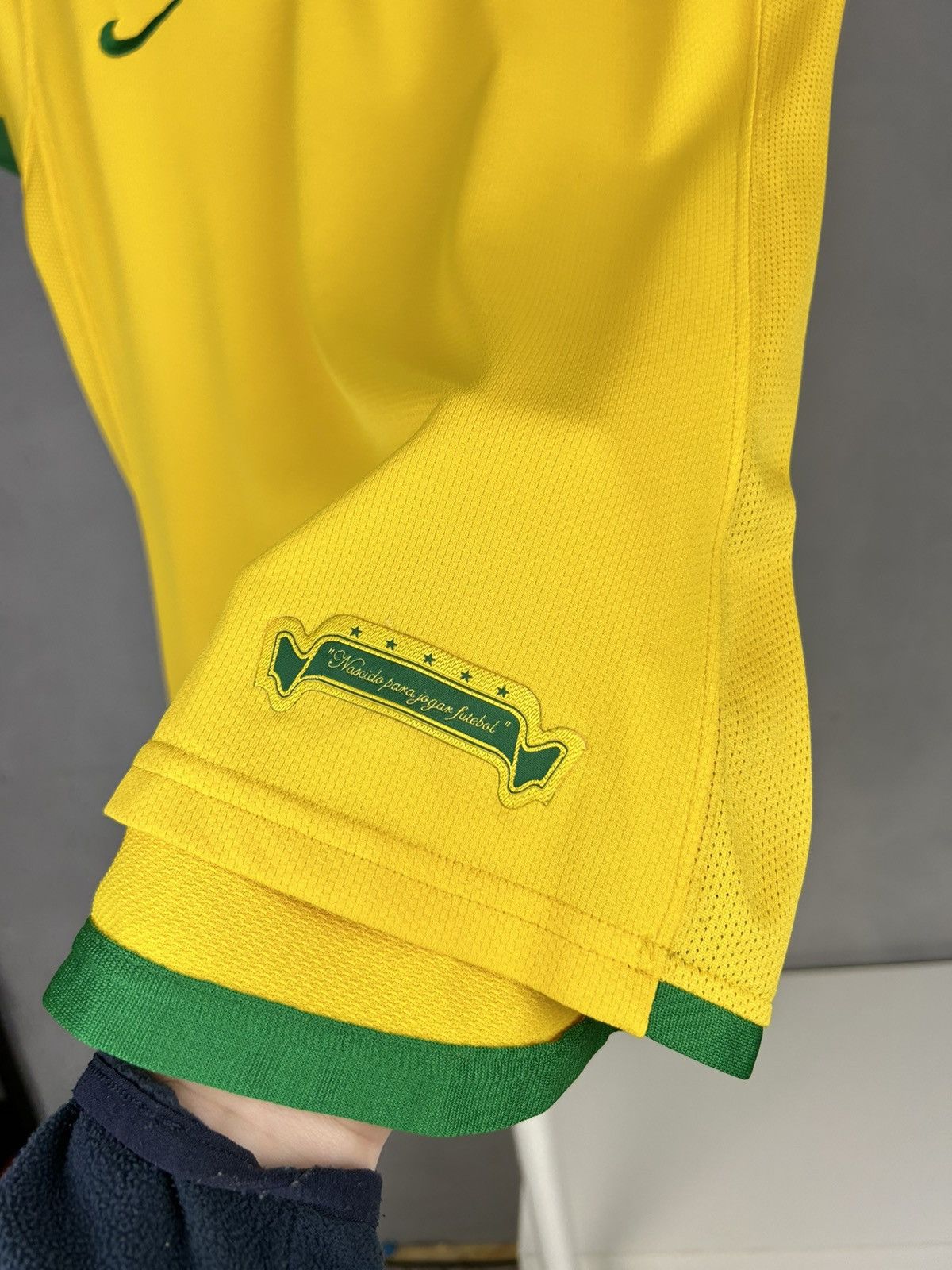Nike Vintage Nike Brazil Women Soccer Jersey Shirt Size L / US 10 / IT 46 - 3 Thumbnail