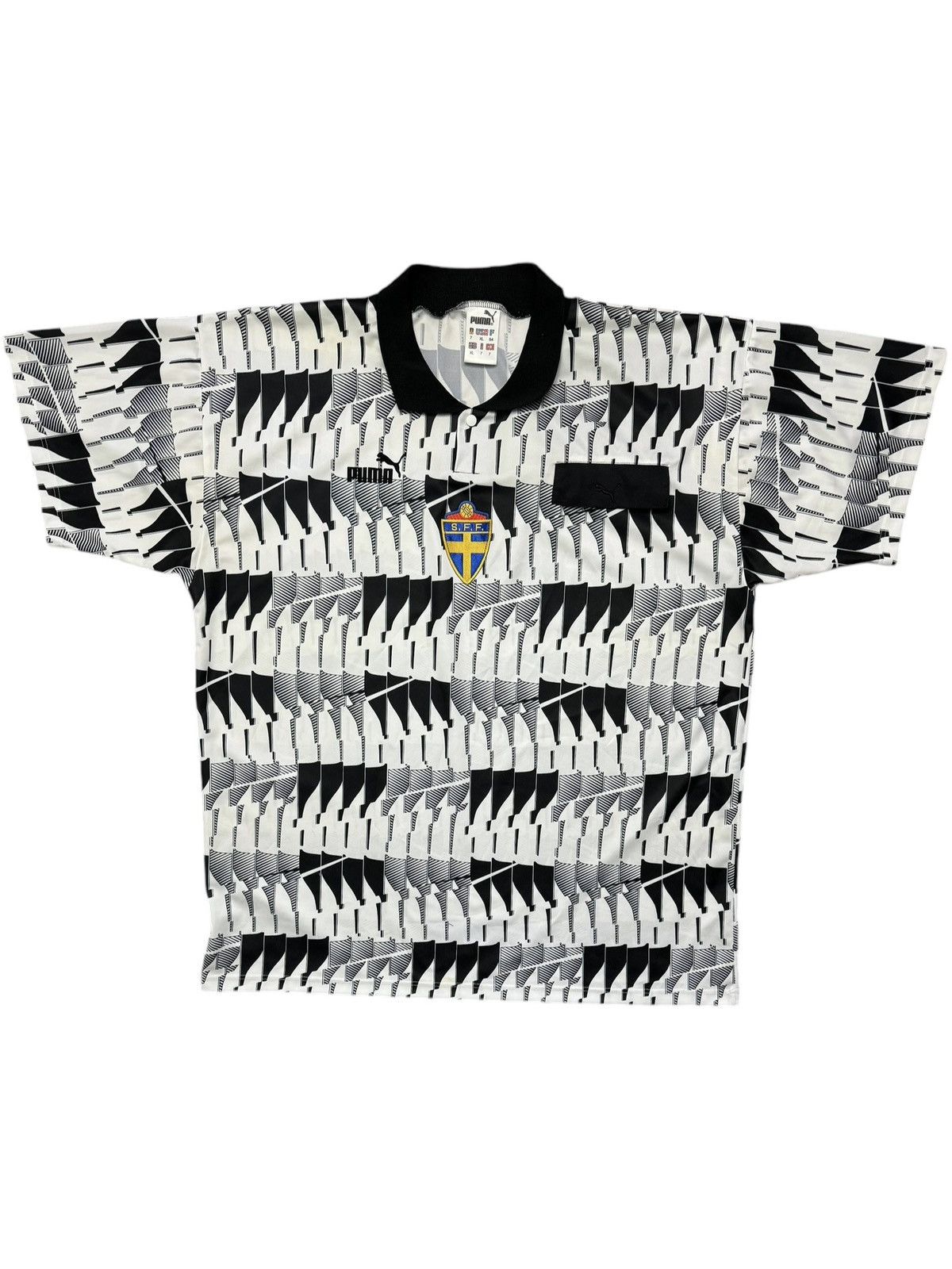 Puma Puma Sweden 1997/98 Football Jersey Referee XL Size US XL / EU 56 / 4 - 2 Thumbnail
