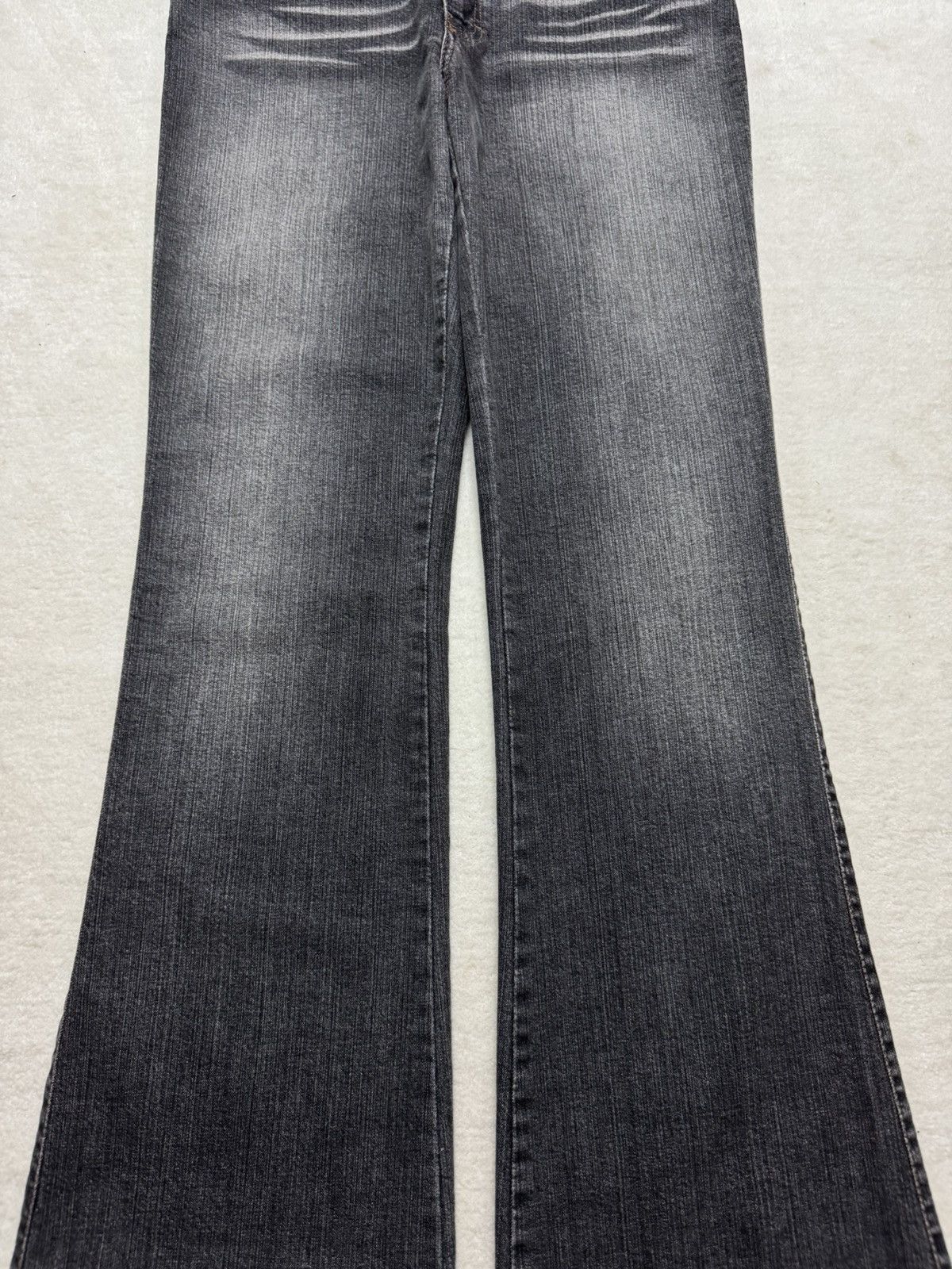 Tornado Mart VINTAGE 2000s JAPANESE BELL BOTTOM CRAZY FADED VERY RARE Size US 28 / EU 44 - 3 Thumbnail