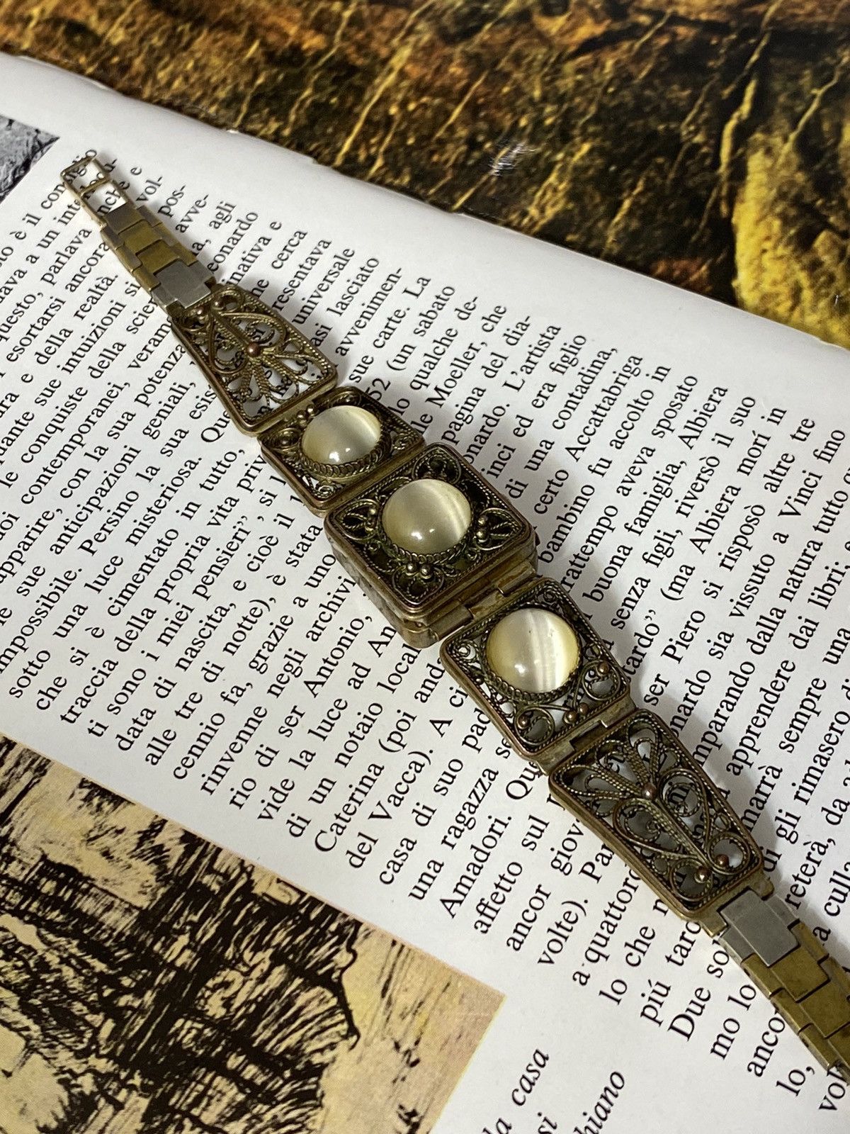 Jewelry Vintage "Chaika" Secret Watch Bracelet Size ONE SIZE - 10 Thumbnail