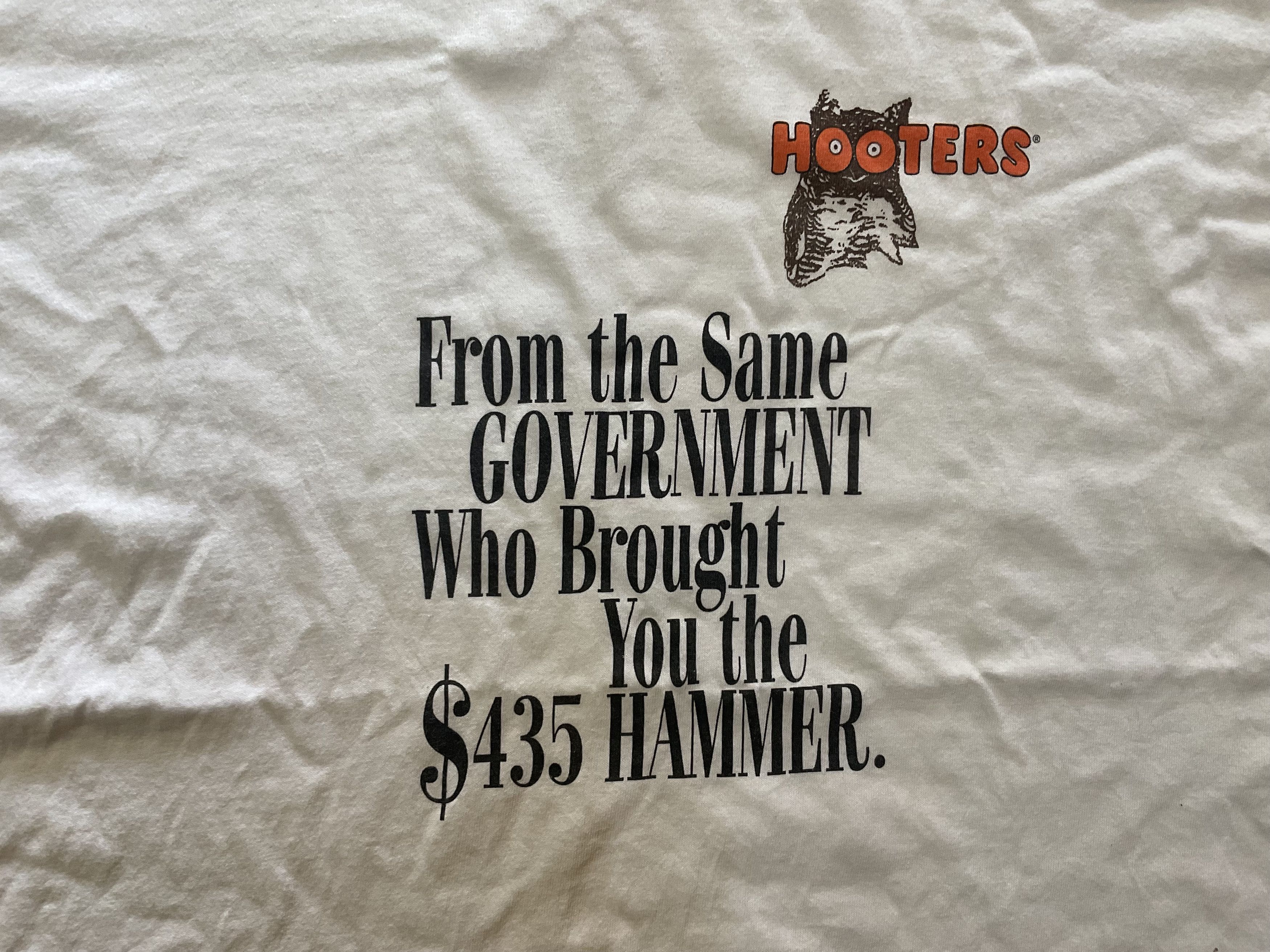 NASCAR Vintage 90s Hooters Guys? T-Shirt 2 Sided Print Size XL Size US XL / EU 56 / 4 - 4 Thumbnail