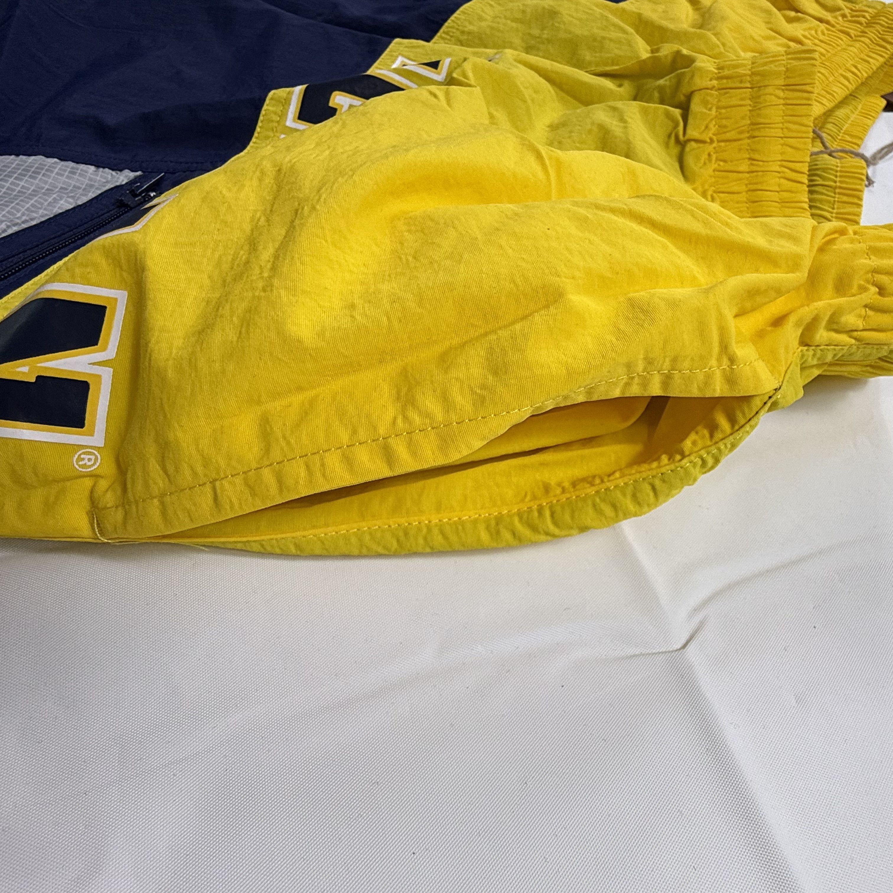 Mitchell & Ness Mitchell & Ness Michigan Wolverines College Shorts Mens Size US 36 / EU 52 - 4 Thumbnail