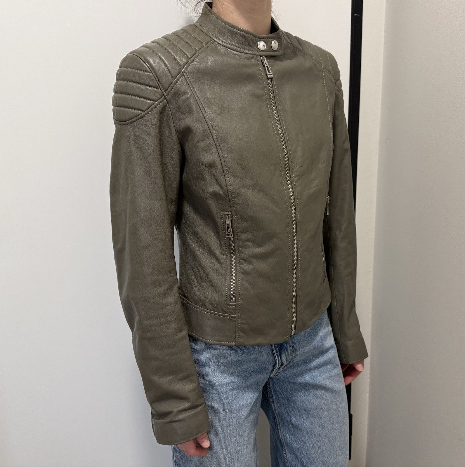 Belstaff DDP Belstaff Leather Moto Biker Womens Jacket size 42 Size M / US 6-8 / IT 42-44 - 2 Thumbnail