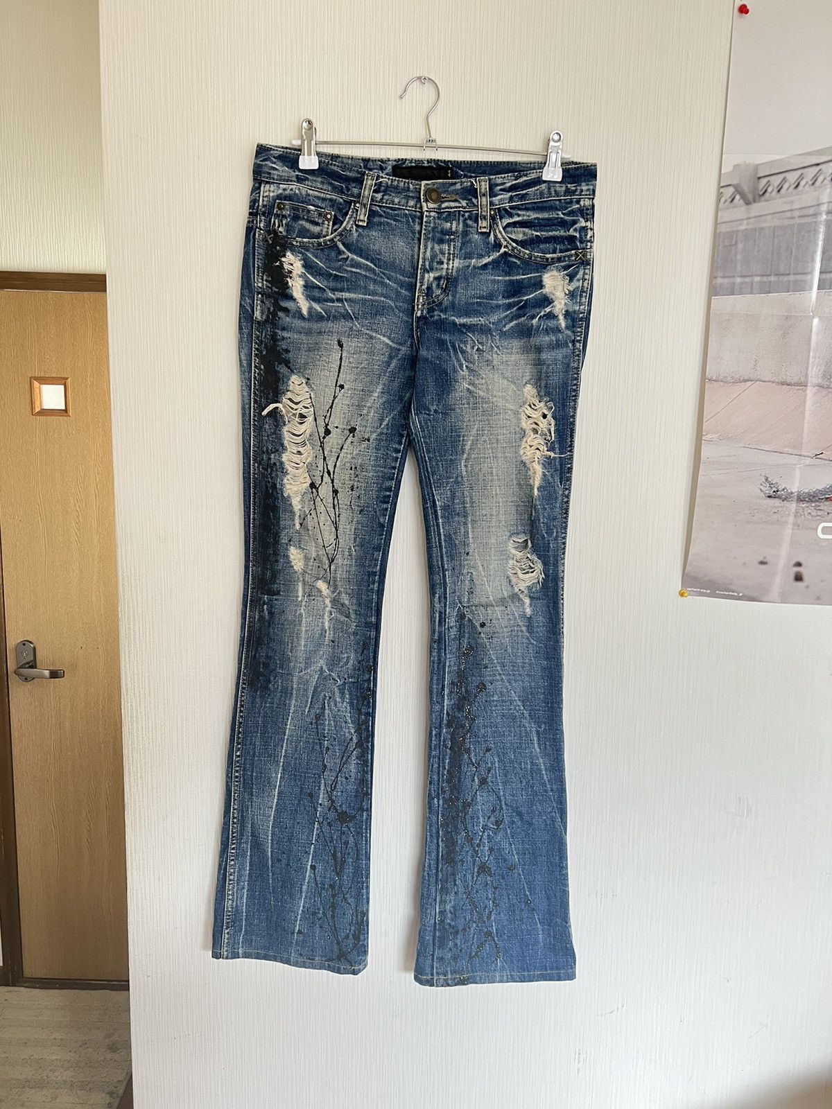 GOSTAR DE FUGA LGB Style Big Flare Jeans Painter Distressed Denim Fuga 🇯🇵 Size US 31 - 2 Thumbnail