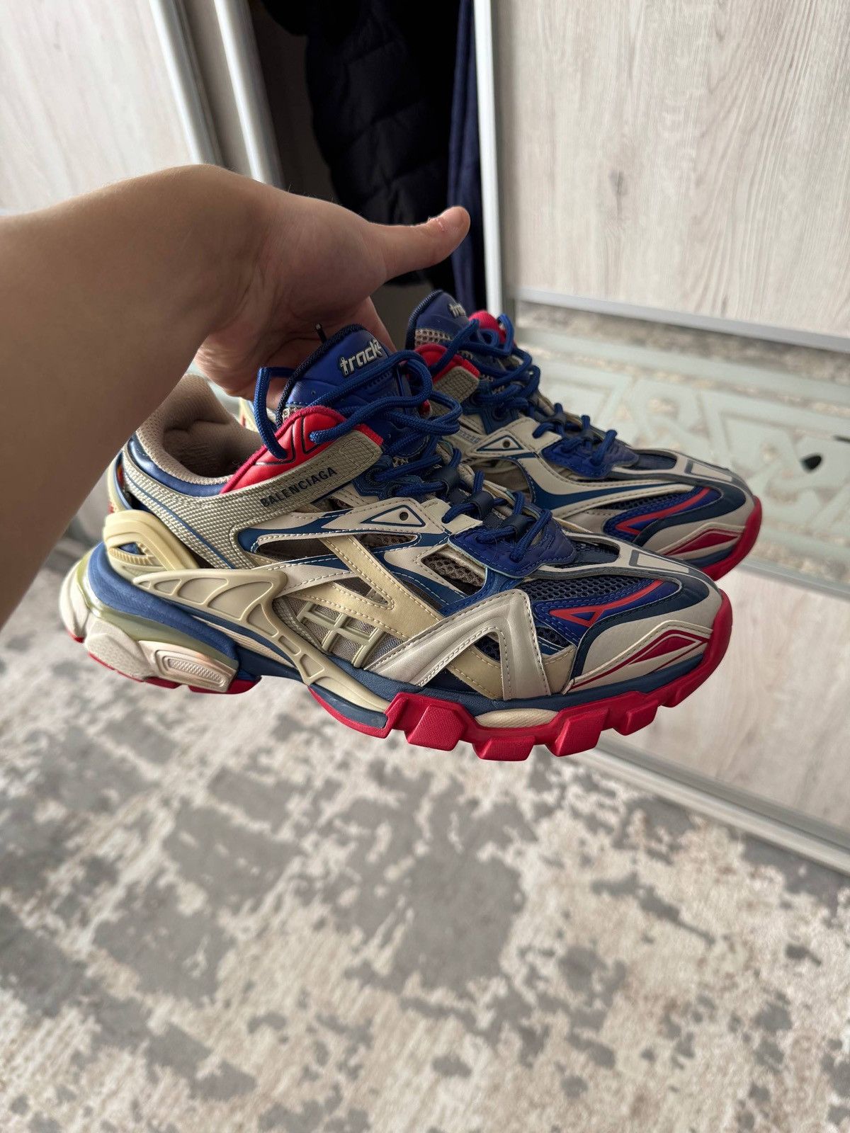 Balenciaga Balenciaga Track 2 Trainer Sneakers Beige/Blue/Red Size US 9 / EU 42 - 2 Thumbnail