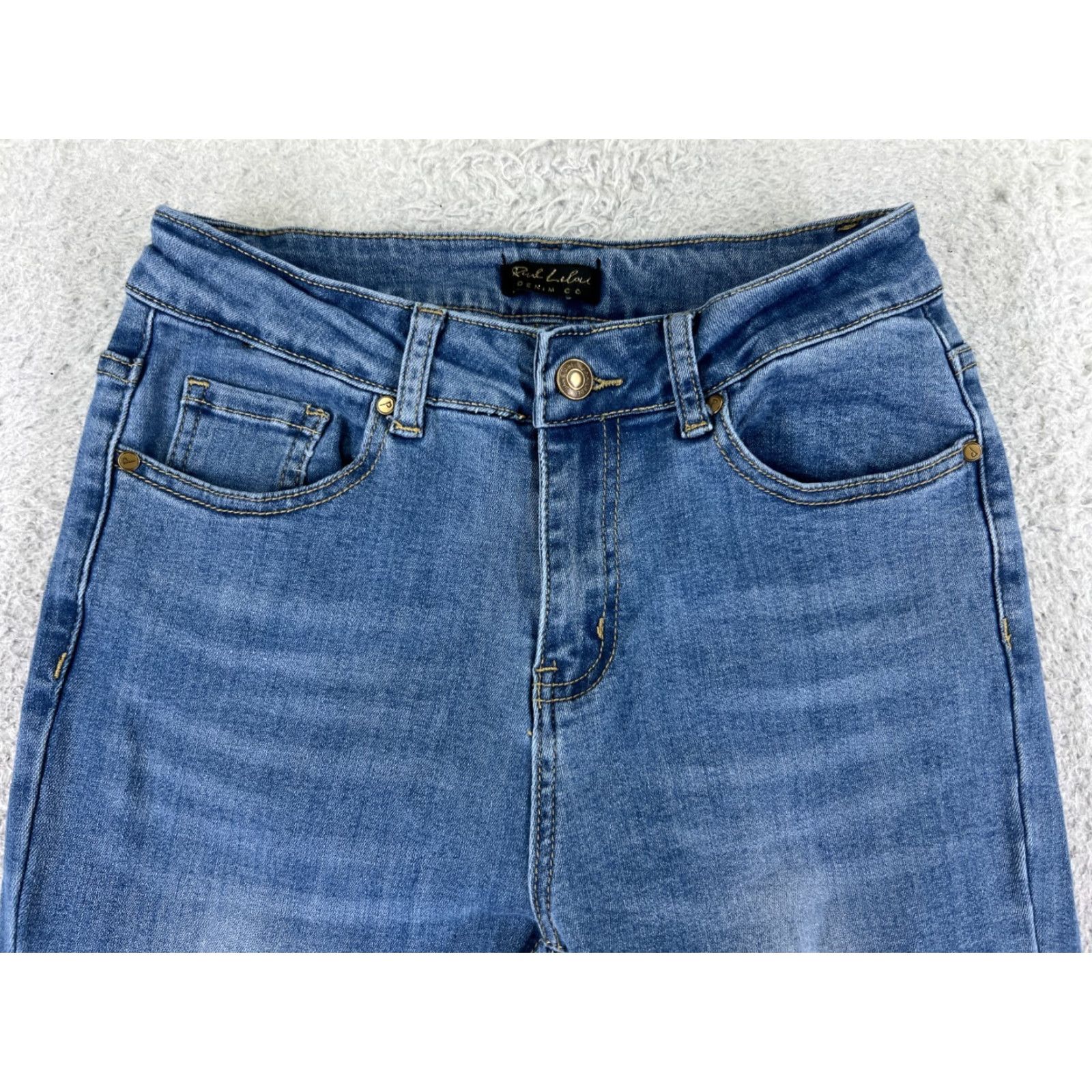Vintage Pink Label Jeans Women Jeans 3 Blue Flared Distressed Cotton Blend 23x30 Vintage No 30 Inseam 30 Size 26" / US 2 / IT 38 - 4 Thumbnail