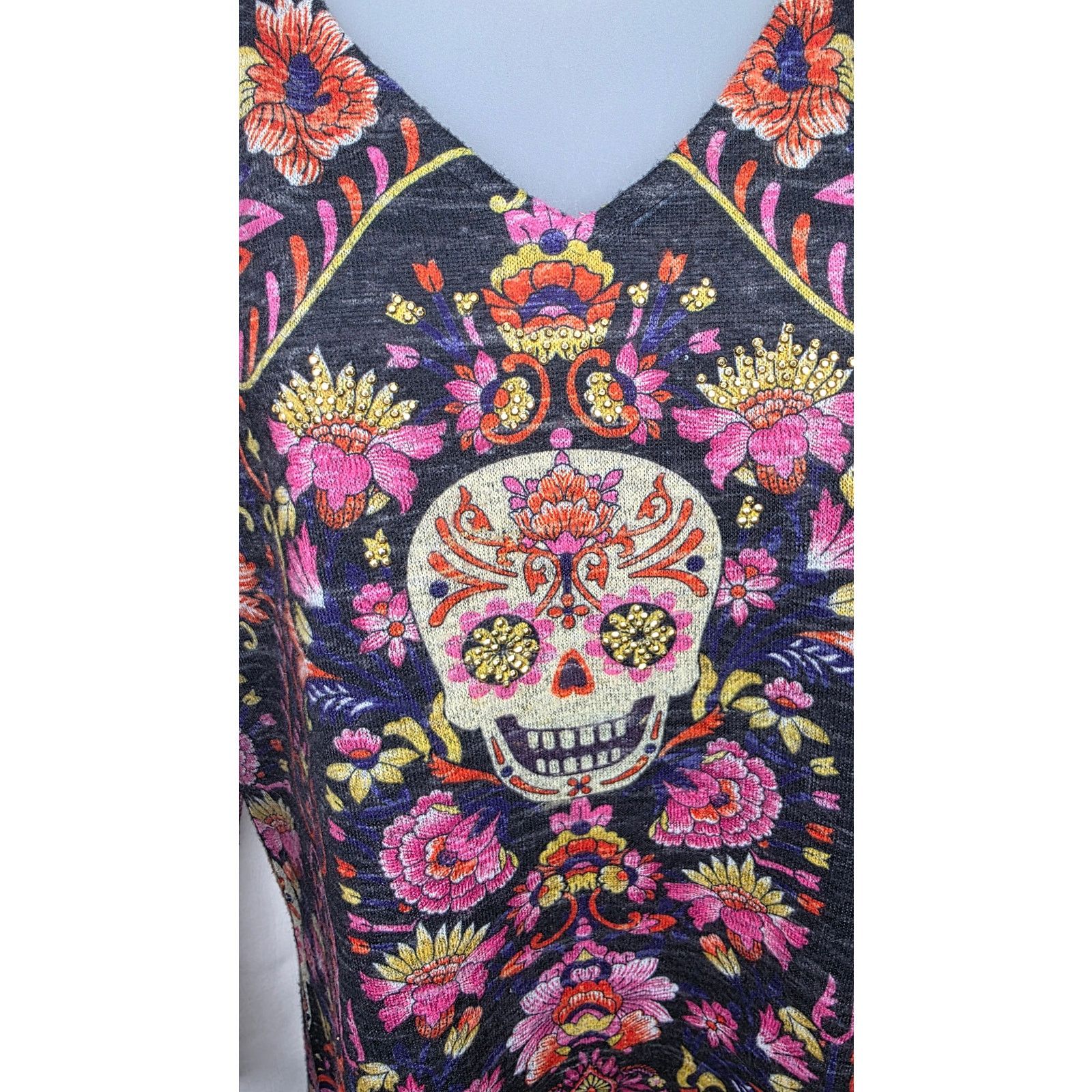 Other Women's Sugar Skull Floral Gold Rhinestone Tunic Top M Size M / US 6-8 / IT 42-44 - 3 Thumbnail