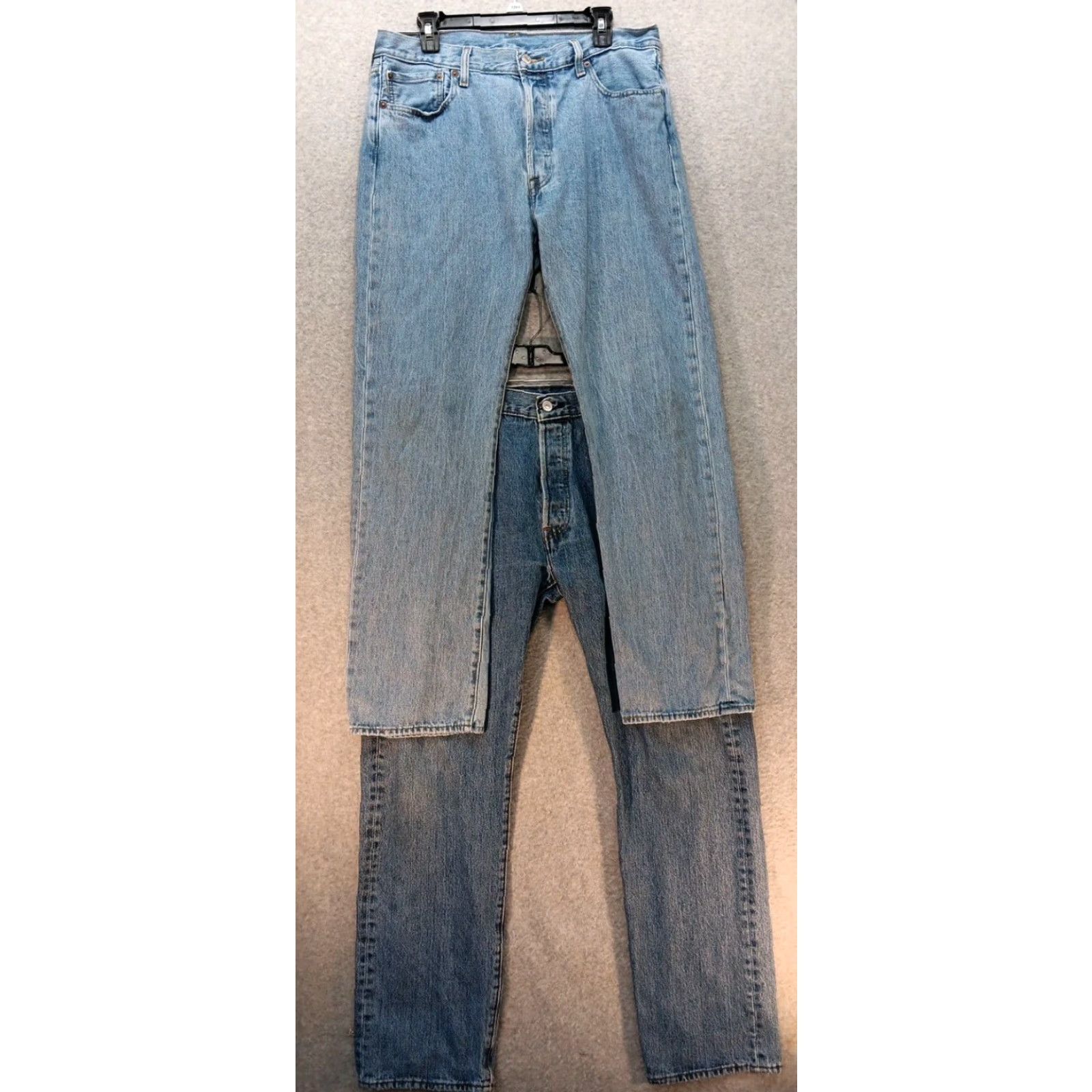 Levi's VINTAGE Levis 501 Jeans Mens 35x32 Blue Straight Button Fly Denim Lot Of 2 Levi's 501 Series 90s Womens? Wait Size US 35 - 2 Thumbnail