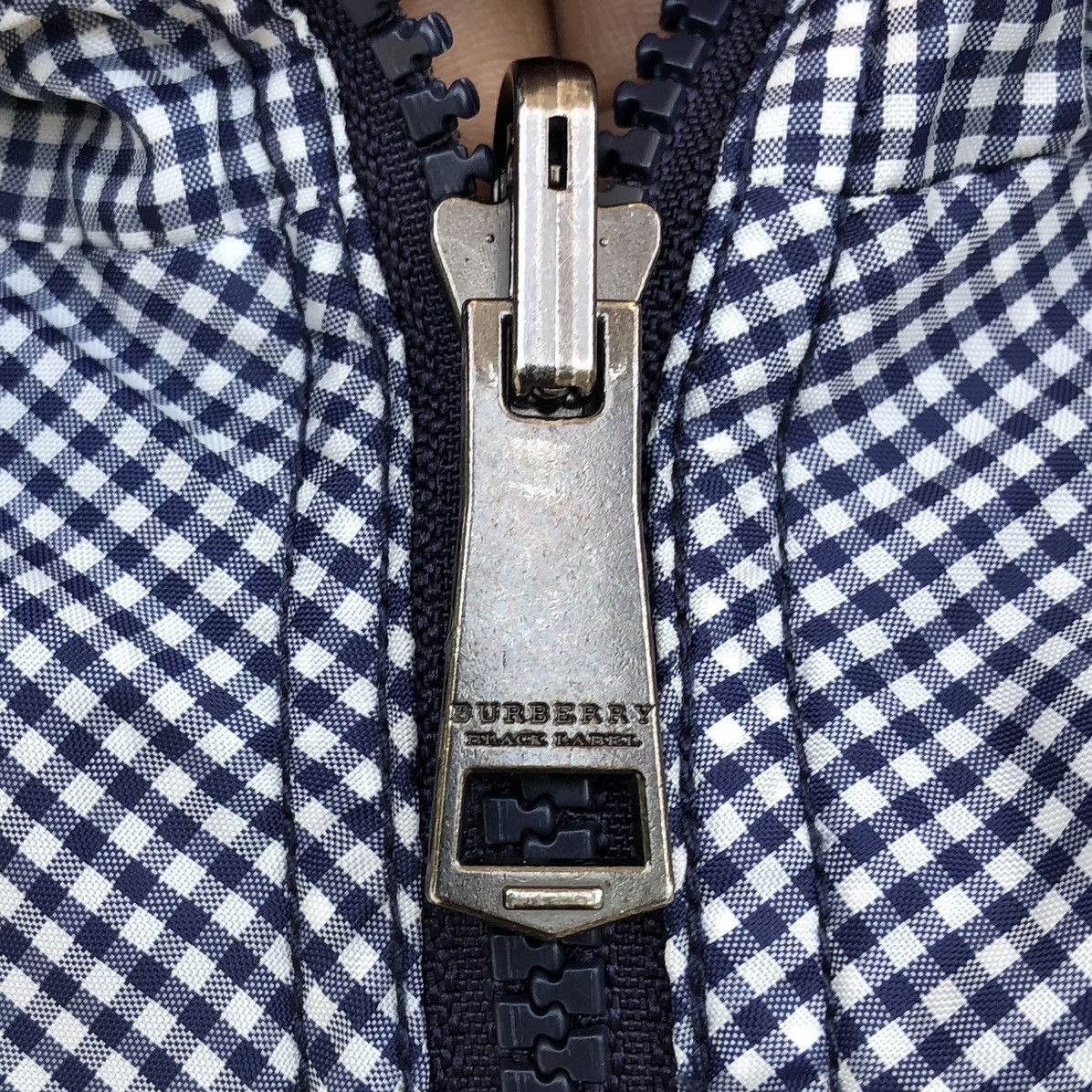 Burberry Burberry Black Label Reversible Vest Jacket With Hoodie Size US M / EU 48-50 / 2 - 14 Thumbnail